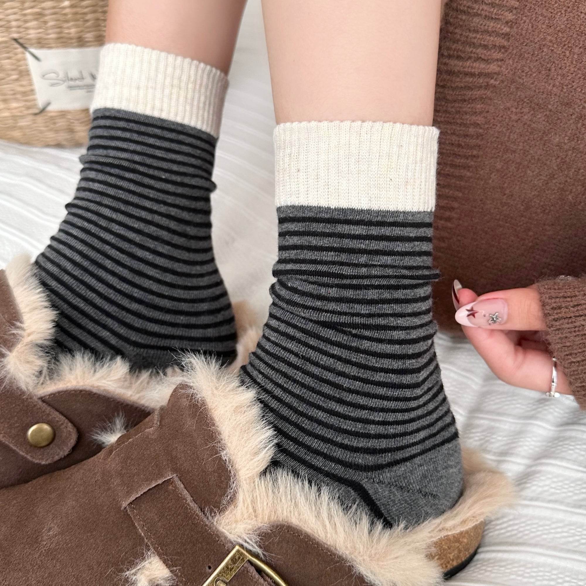 Women's Color Block Cuff Striped Socks - Single Pair