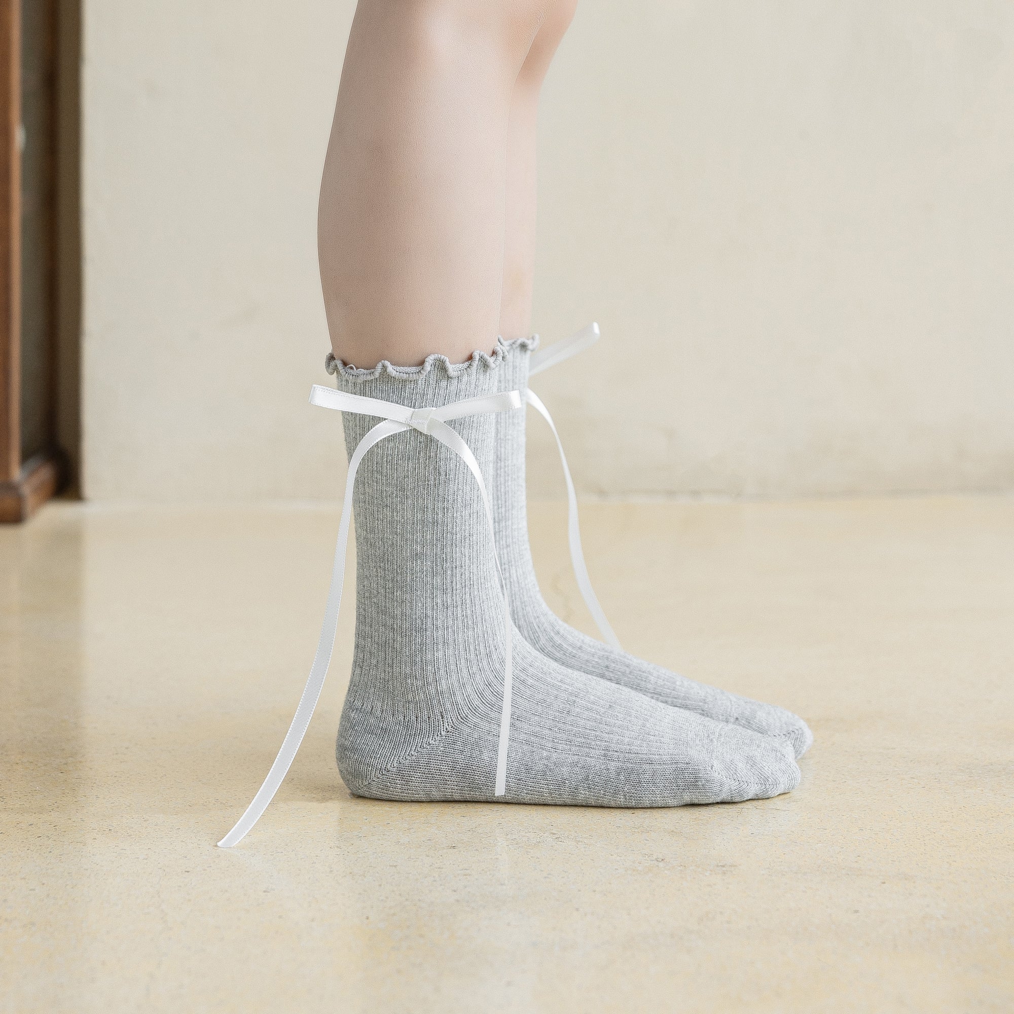 Kid's Ribbon Tie Ruffle Socks - 2 Pairs