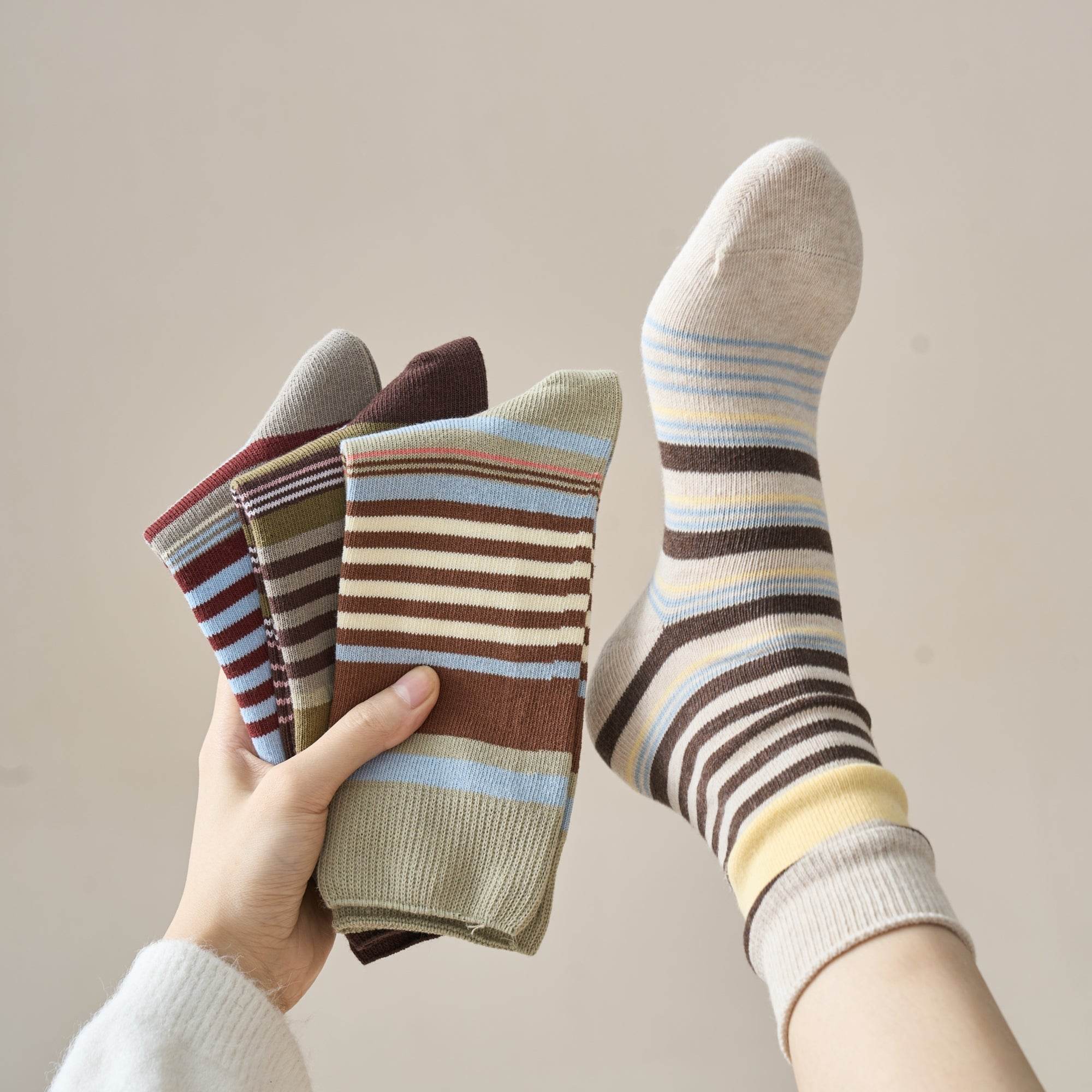 Women's Retro Multi-Stripe Crew Socks - Single Pair