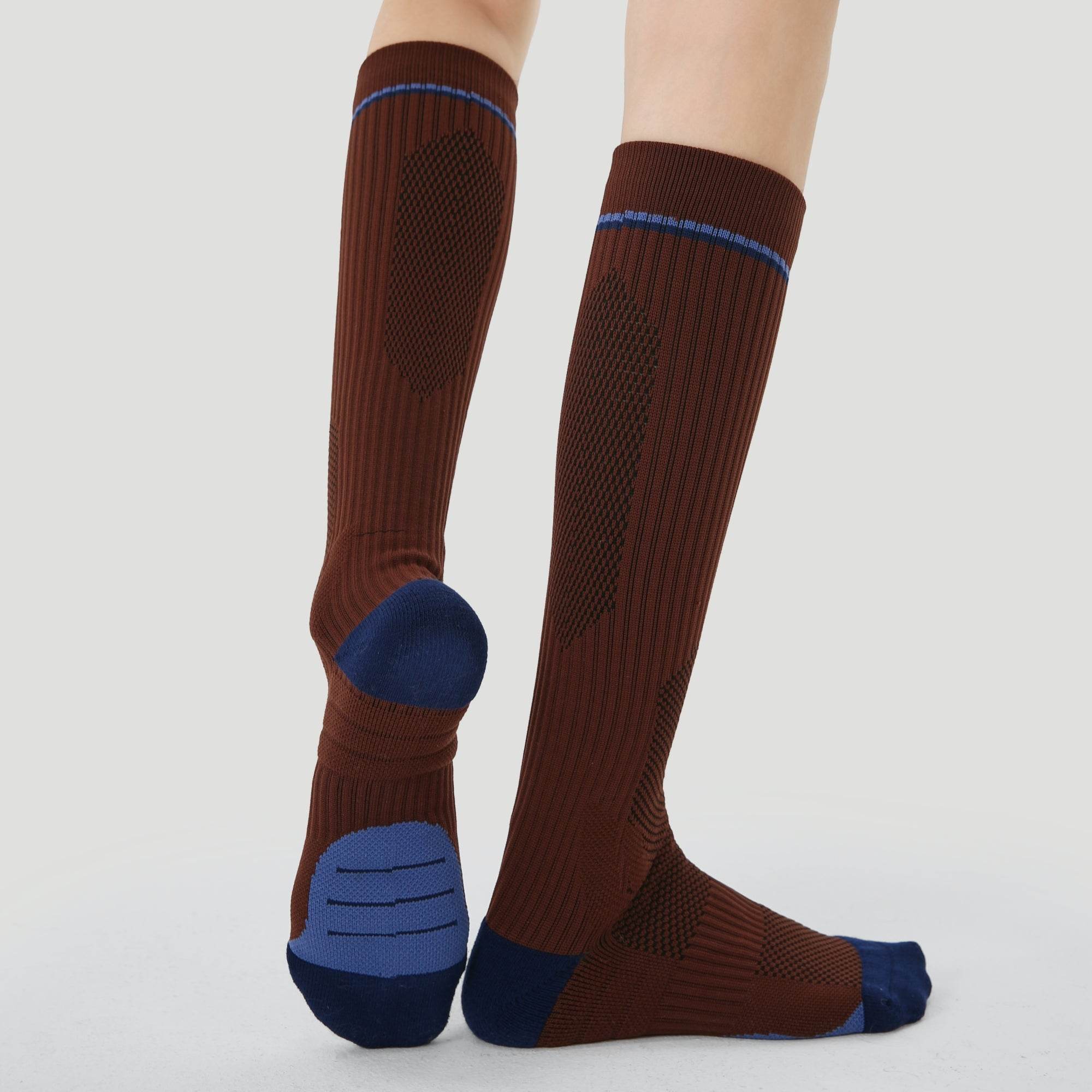 Women's Performance Knee-High Hiking Socks - Espresso & Royal Blue