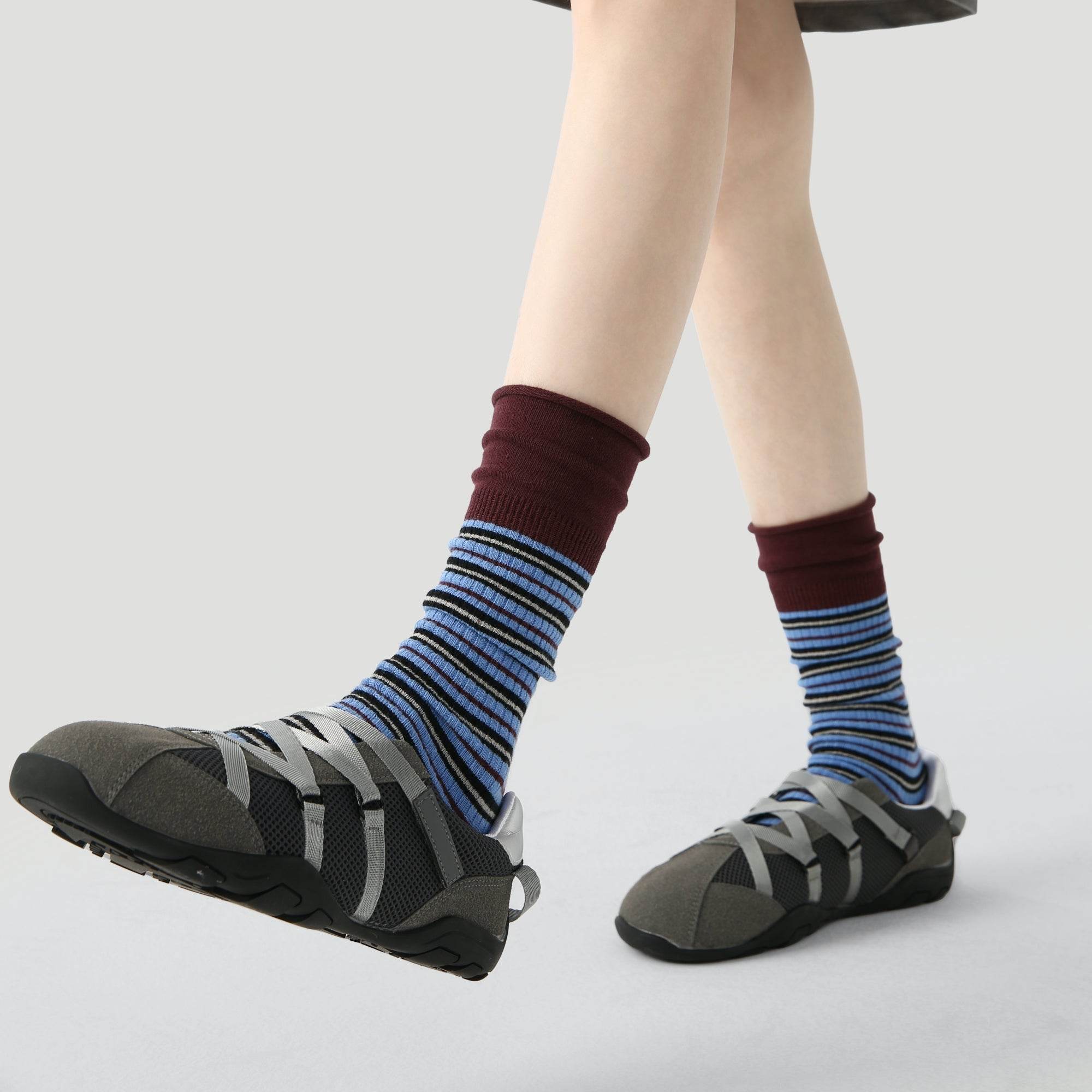 Women's Maroon Cuff Stripe Crew Socks - Single Pair