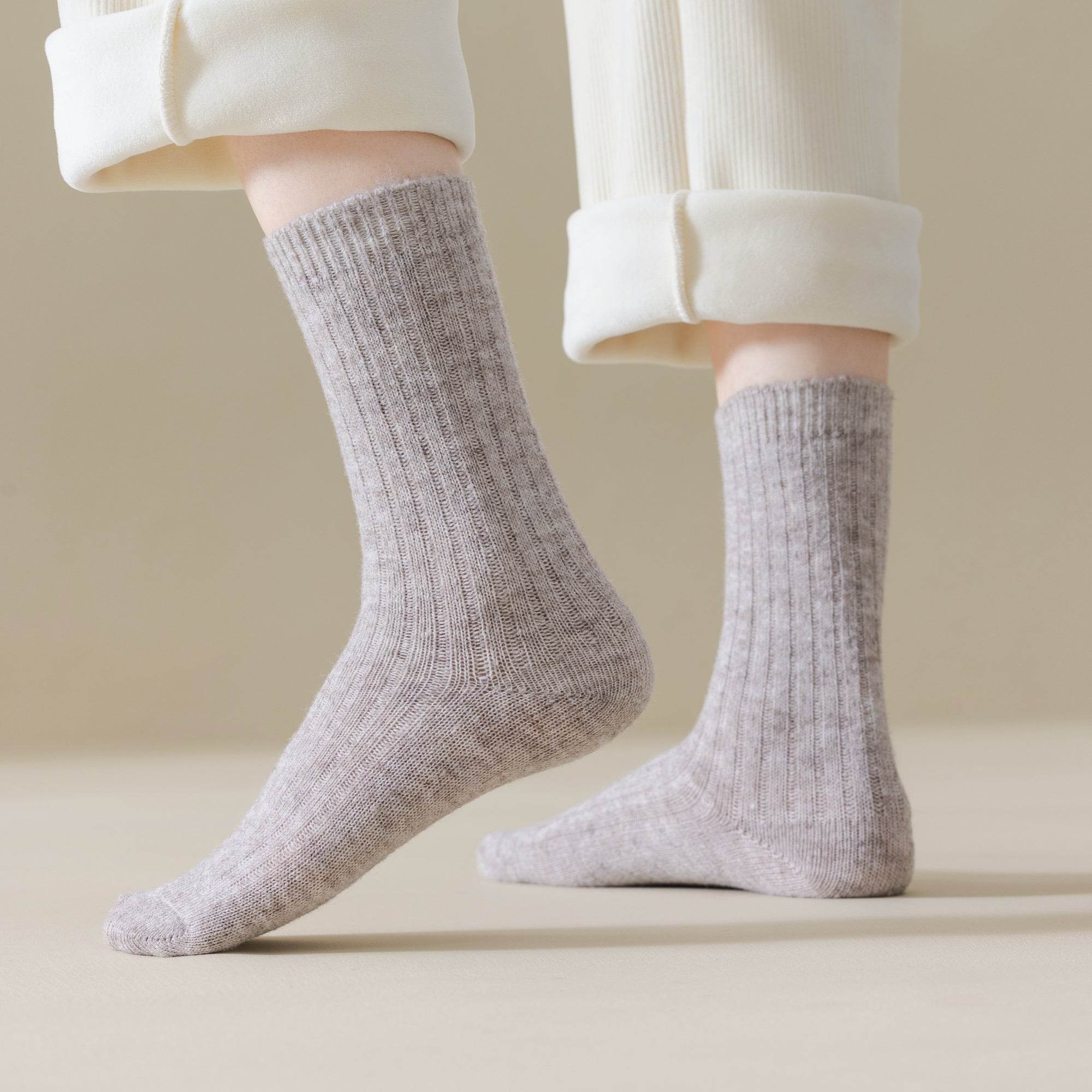Women's Cozy Heathered Ribbed Crew Socks - 4 Pairs