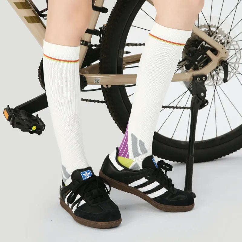 Performance Hiking Socks - Berry