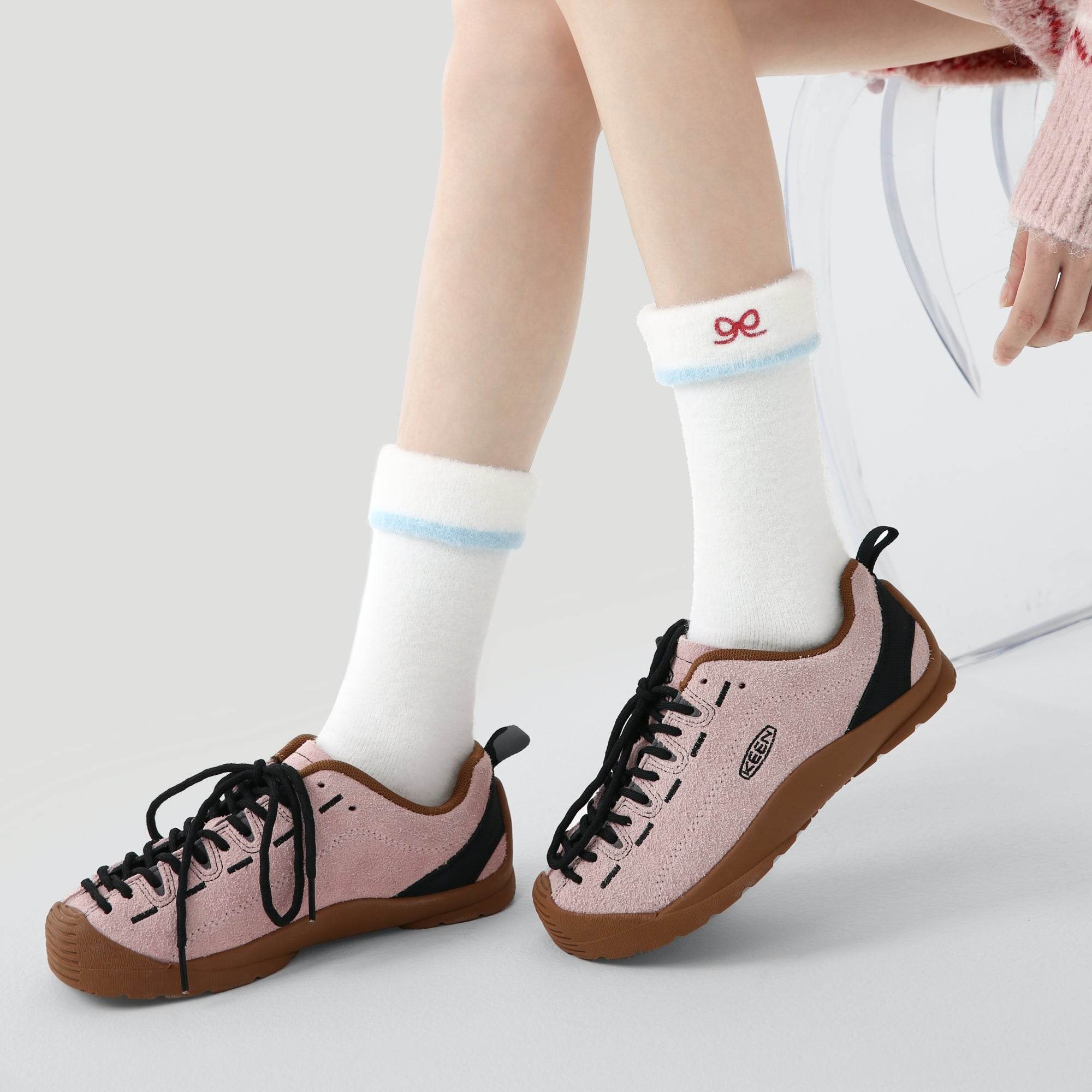 Women's Romantic Plush Crew Socks - 3 pairs