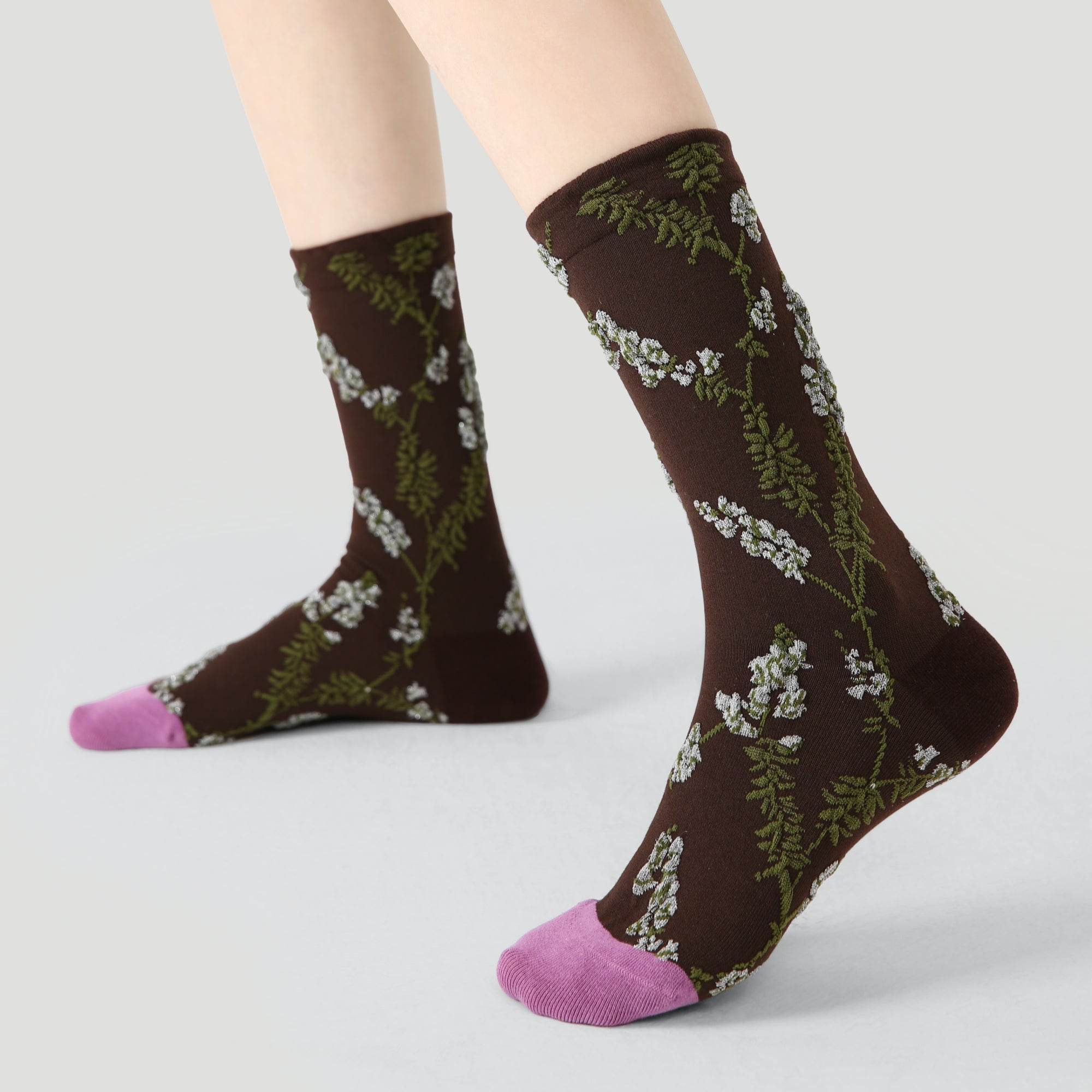 Women's Intricate Floral Crew Socks - 3 pairs