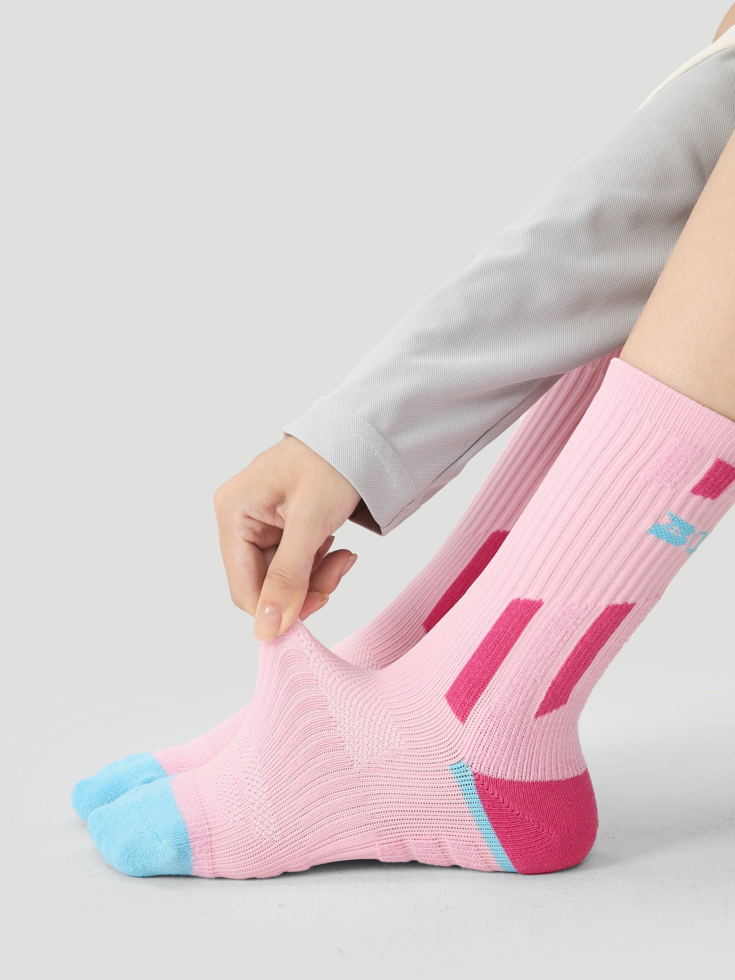 Women's Performance Athletic Crew Socks-1 Pack
