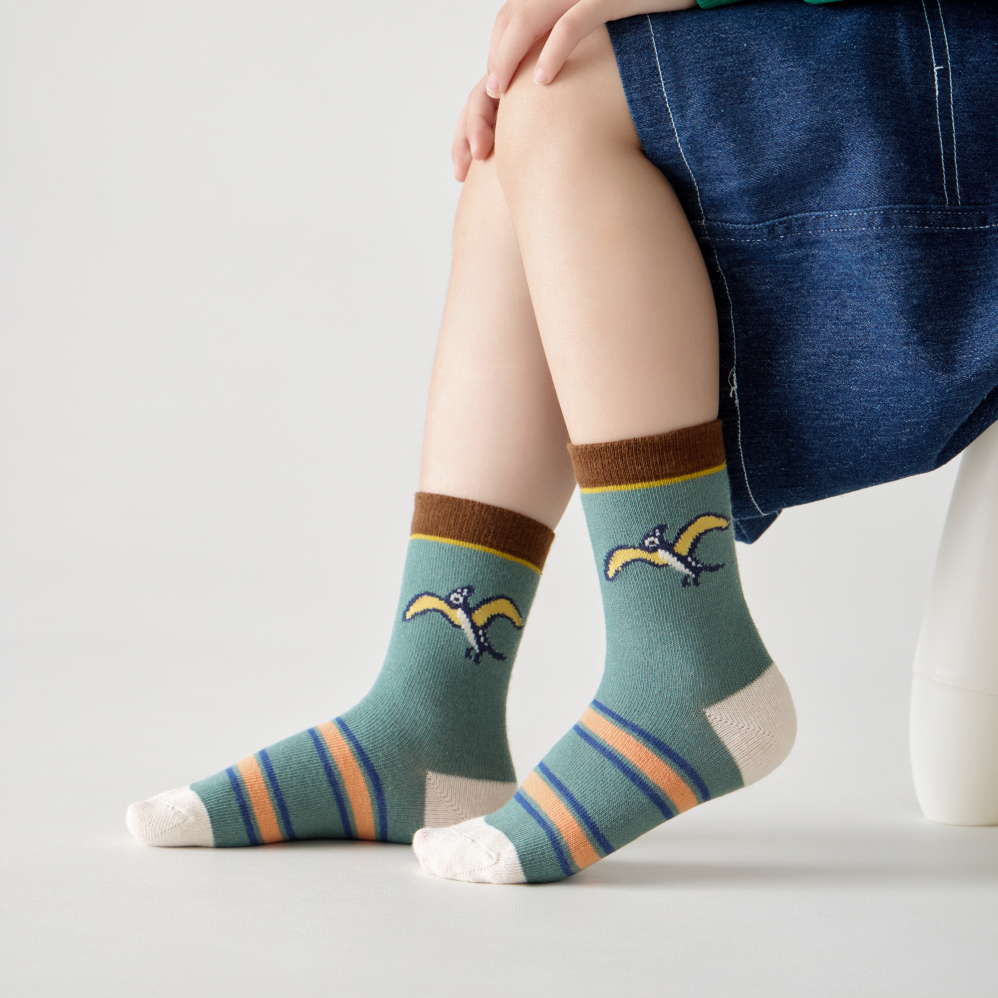 Kid's Retro Dinosaur Crew Socks - 5 Pairs