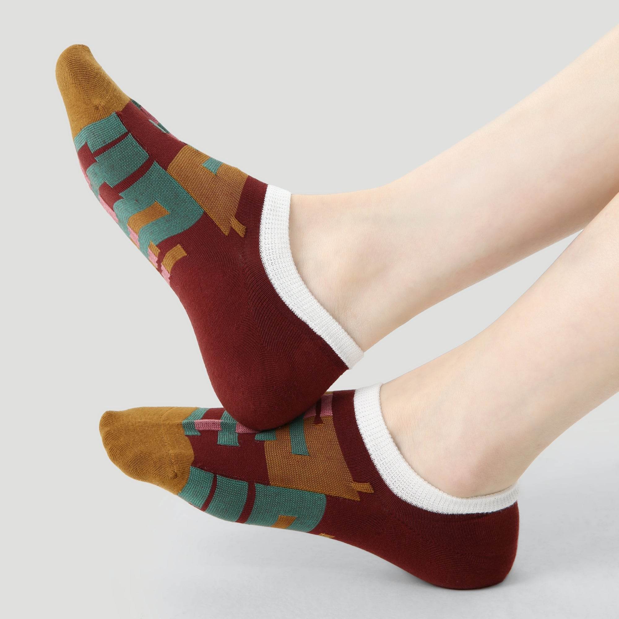 Women's Abstract Pattern No-show Socks - 3 Pairs
