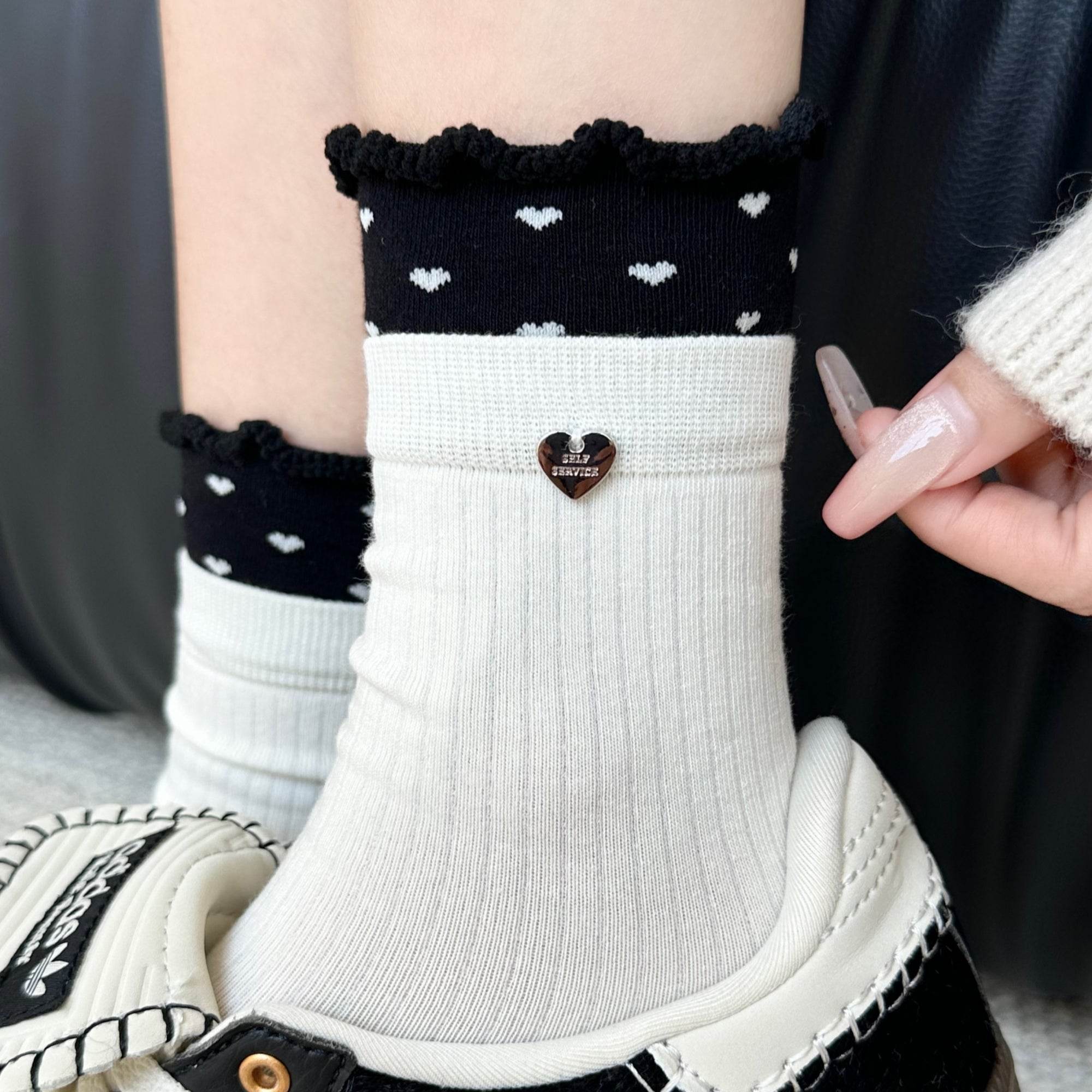 Women's Dainty Heart Charm Ruffle Socks - Single Pair