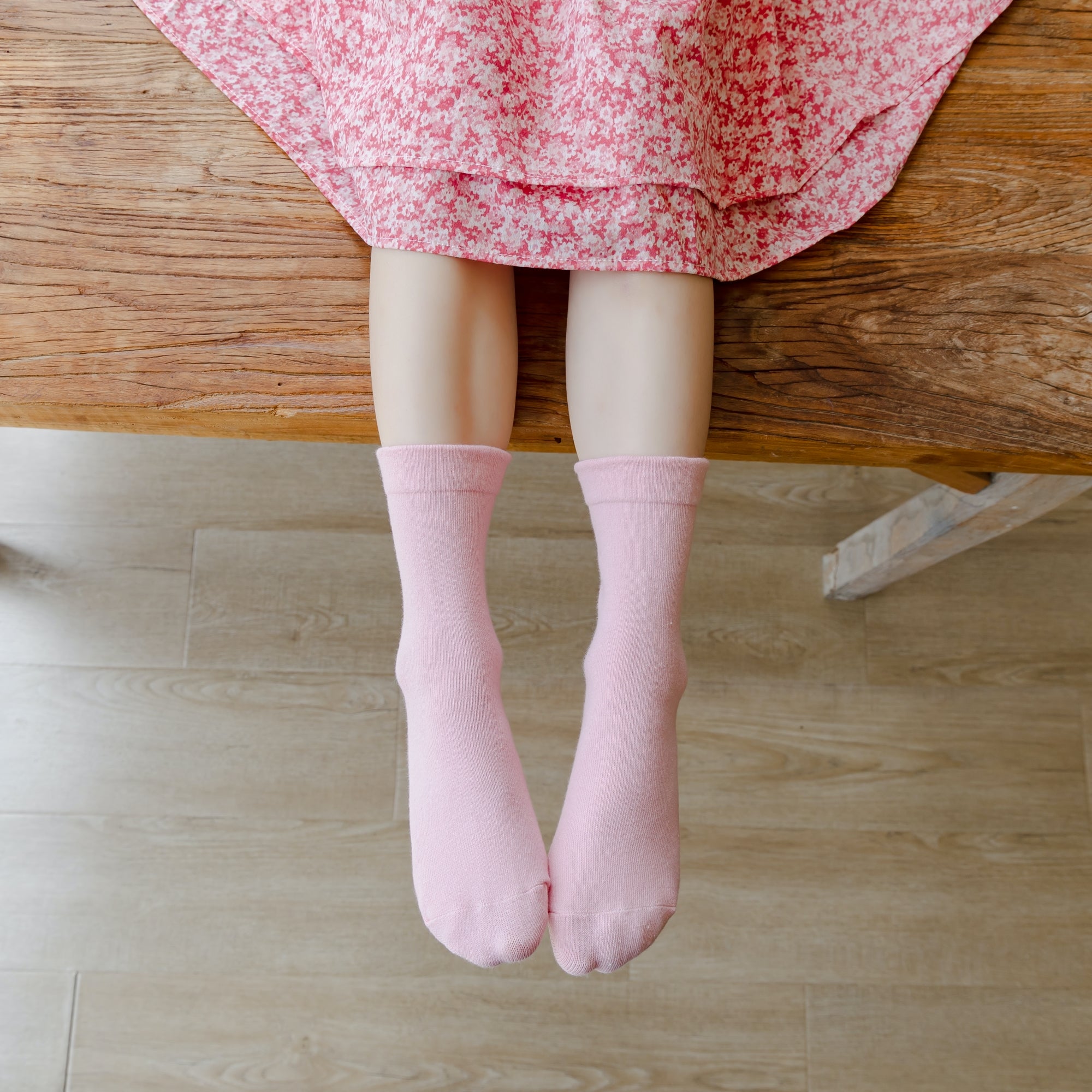 Kid's Solid Pastel Crew Socks - 5 Pairs