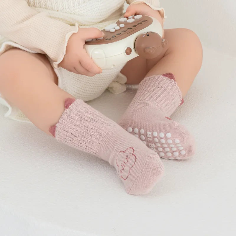 Babies' Cartoon Grip Socks-3 Pairs