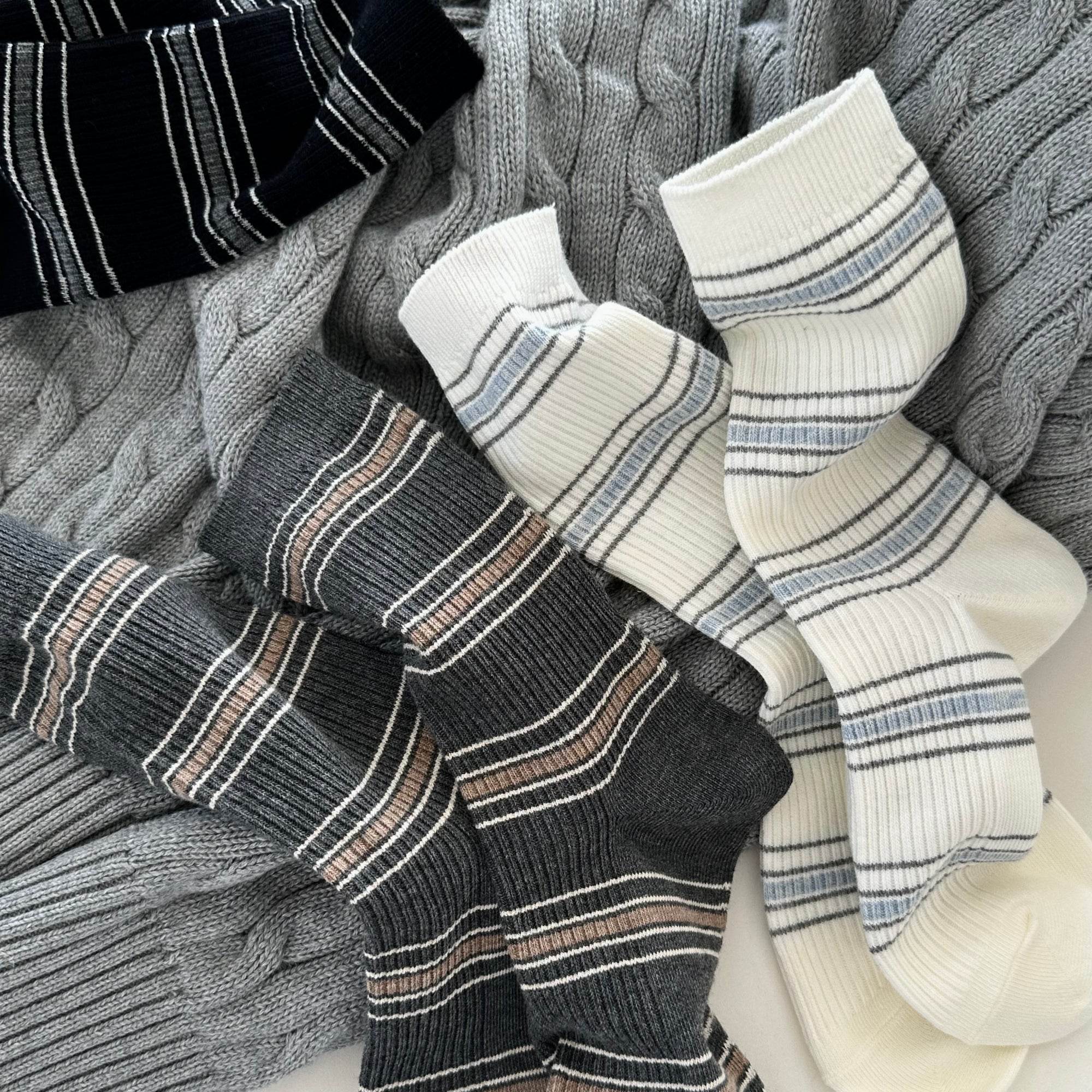 Women's Retro Varsity Striped Socks - Single Pair