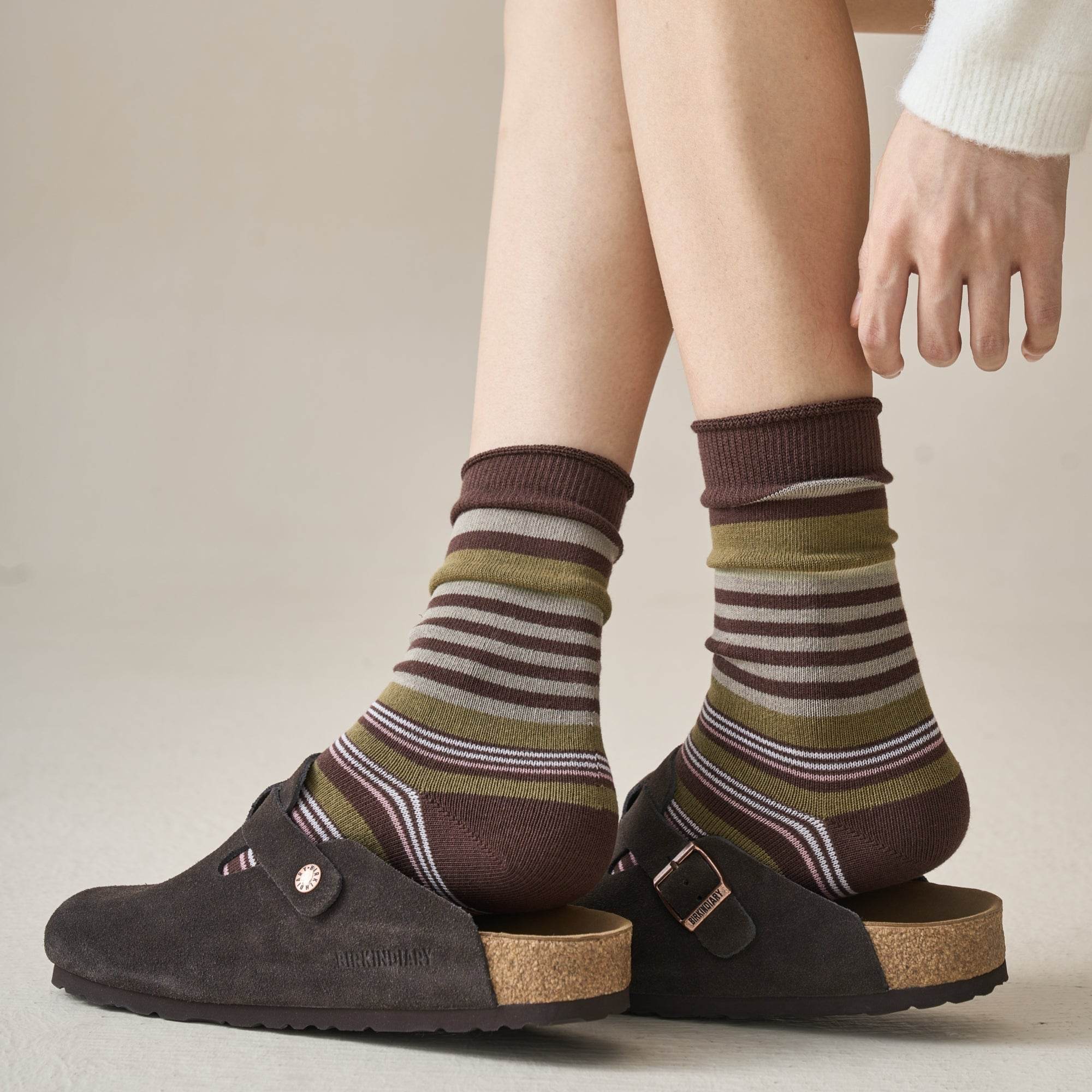 Women's Retro Multi-Stripe Crew Socks - Single Pair