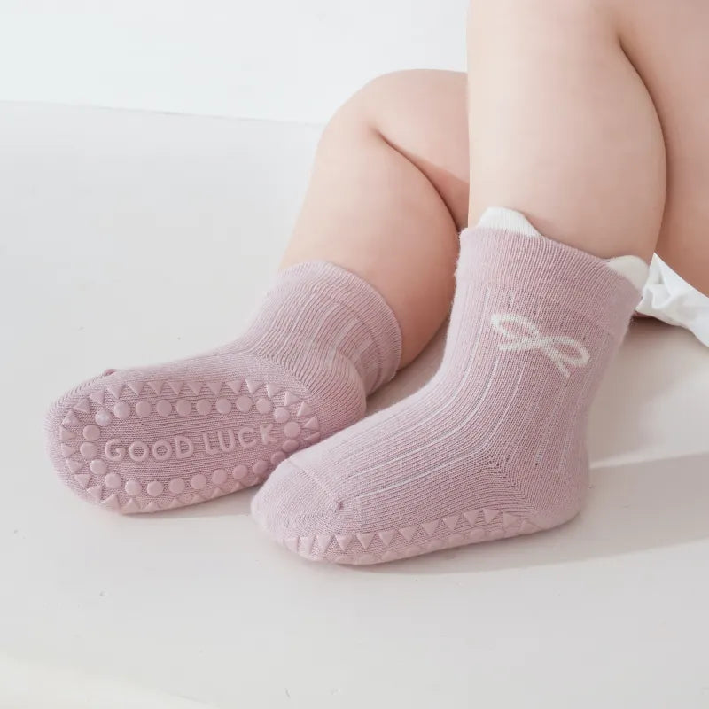 Babies Dainty Bow Grip Socks-3 Pairs