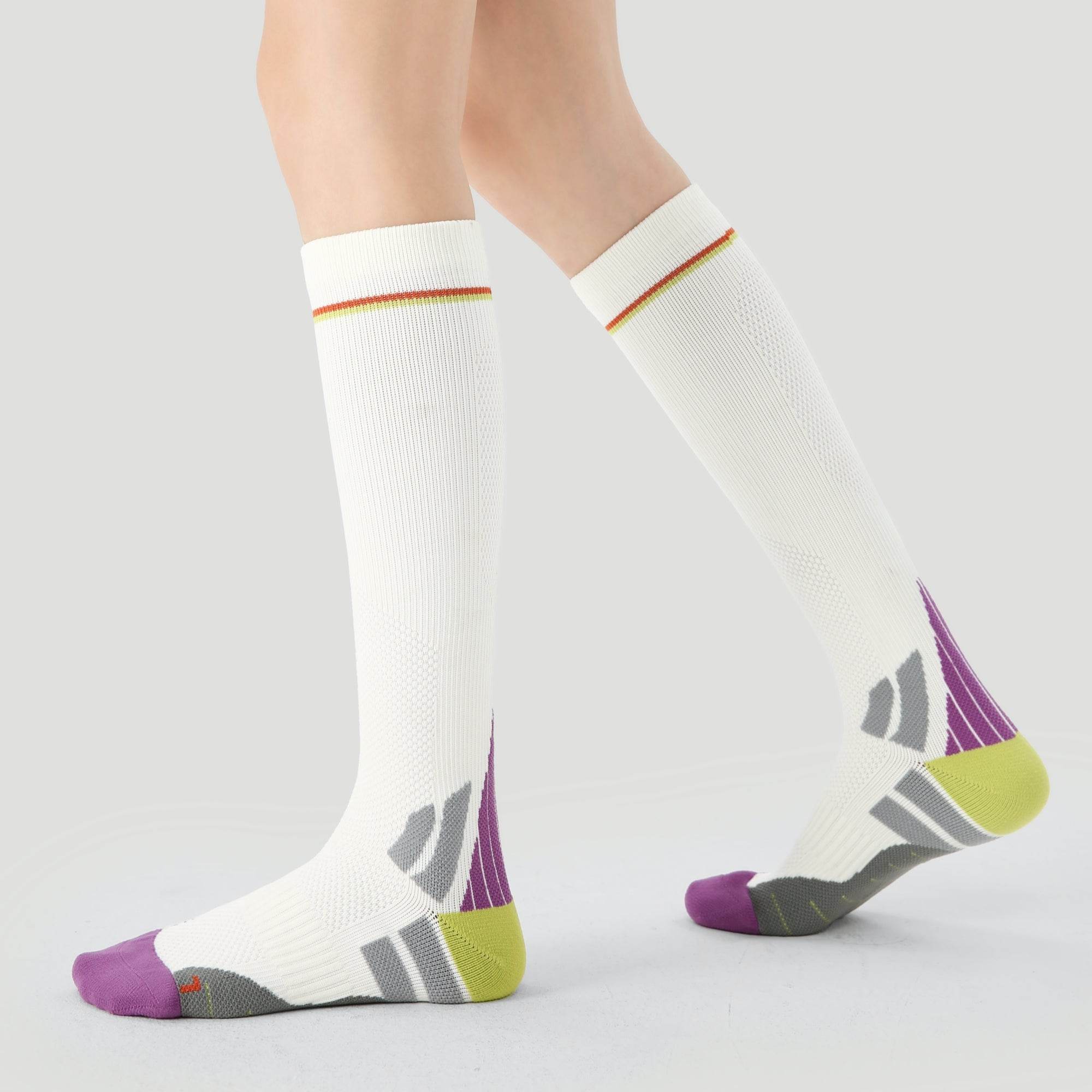 Women's Performance Knee-High Hiking Socks - White & Berry