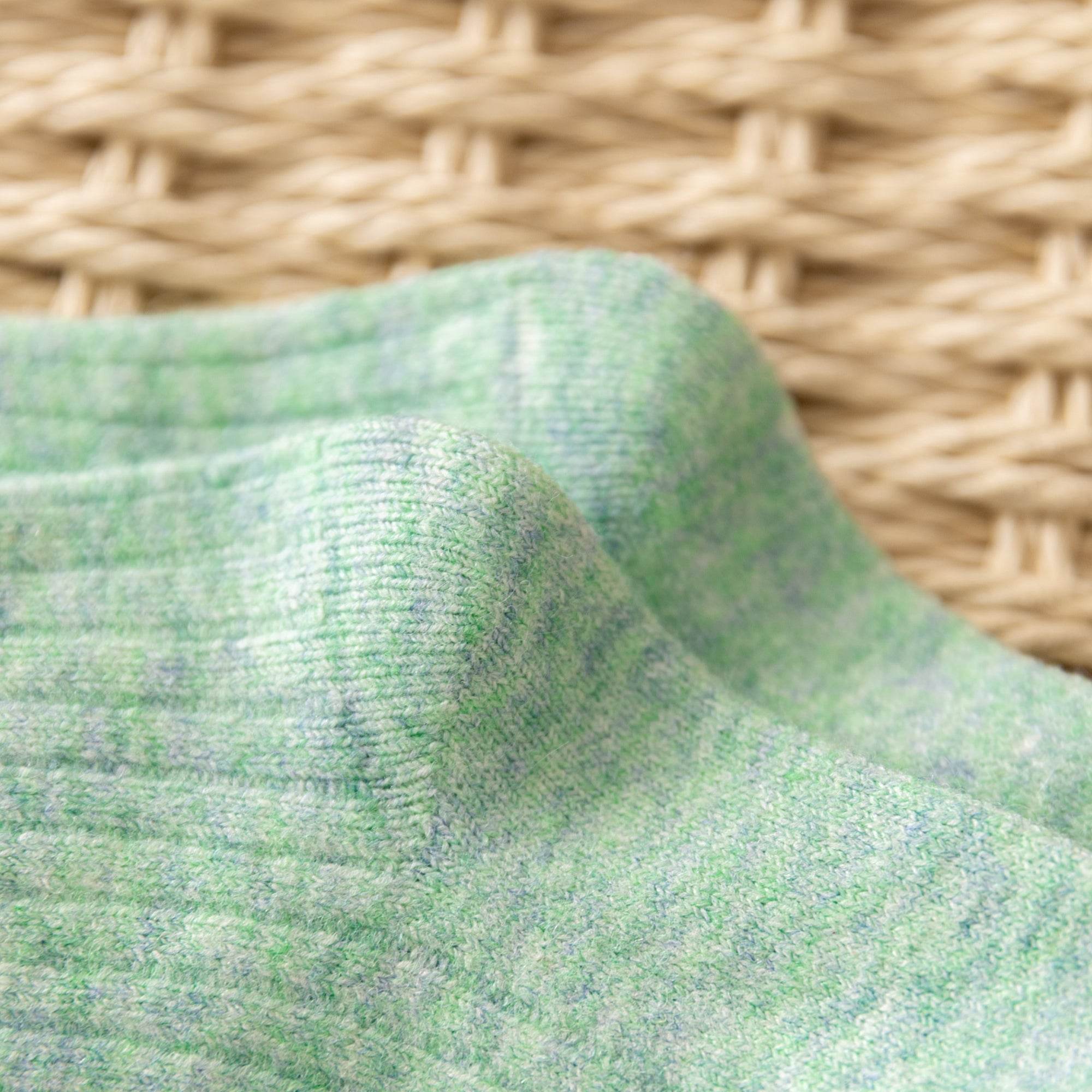 Women's Cozy Heathered Ribbed Crew Socks - 4 Pairs