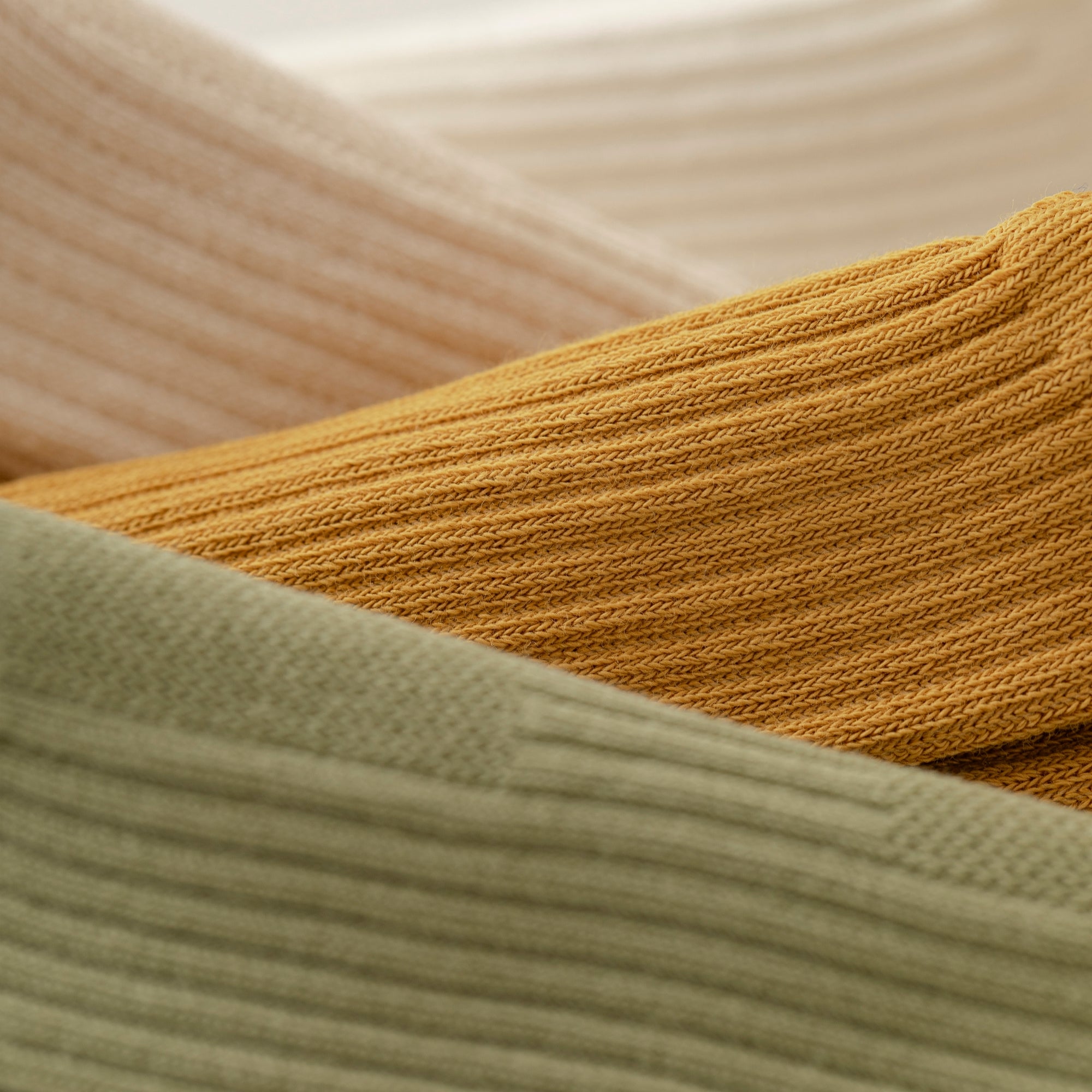 Kid's Unisex Ribbed Socks - 3 Pairs