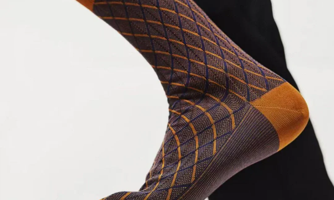 Men's Luxury 100S Mercerized Cotton Argyle Business Socks - 240 Needle Ultra-Thin Standard Crew | Seamless Toe