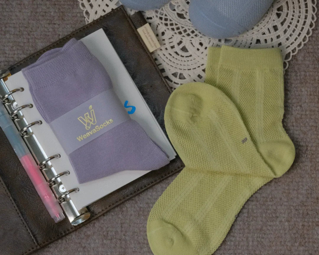 Why Our Cotton Rich Socks Never Lose Their Shape: The Weava Secret