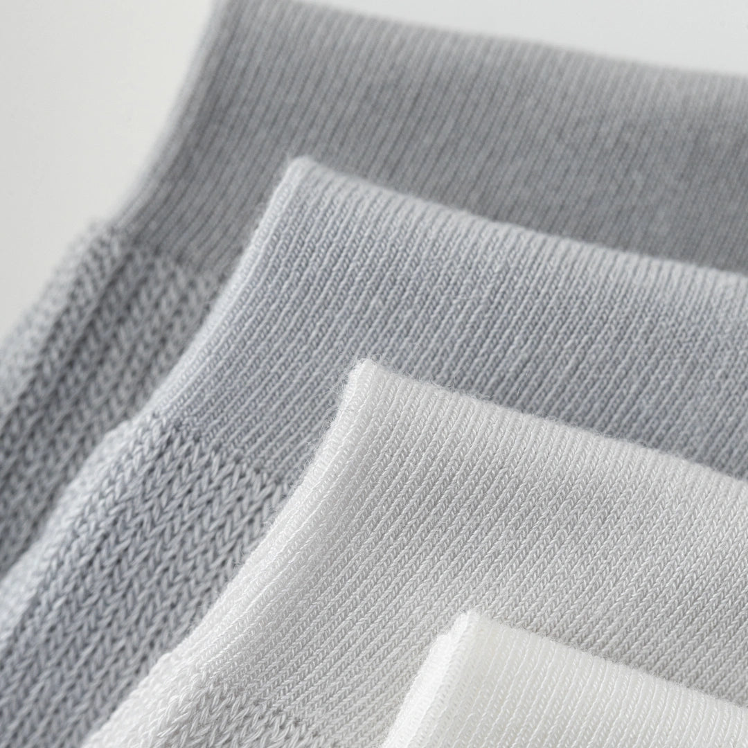 Men's Silk & Modal Non-Binding Loose Cuff Cooling Socks