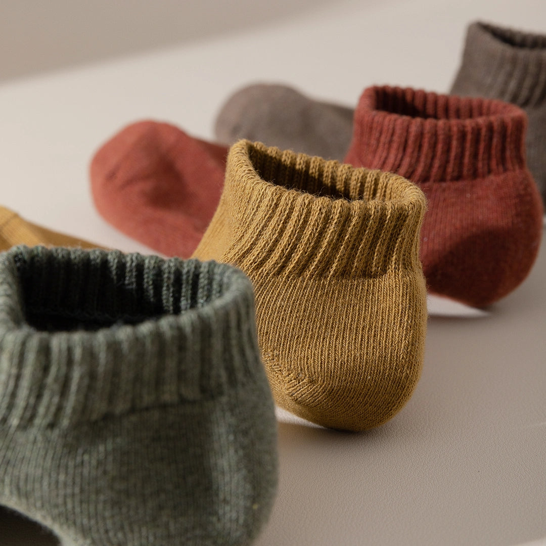 Women's 92% Cotton Terry Cushion Low Cut Socks - product photo showing cushioned comfort