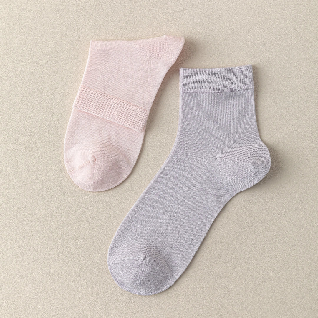 Women's 10% Silk & Modal Antibacterial Ankle Socks - product photo showing modal and mulberry silk comfort