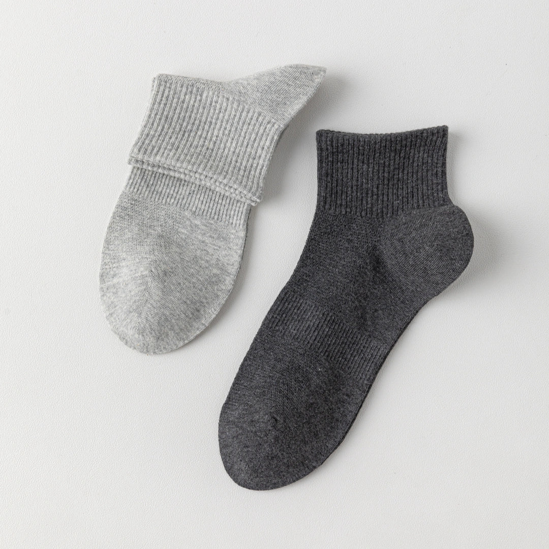 Men's 98% Cotton Breathable Mesh Ankle Socks - product photo showing breathable mesh comfort