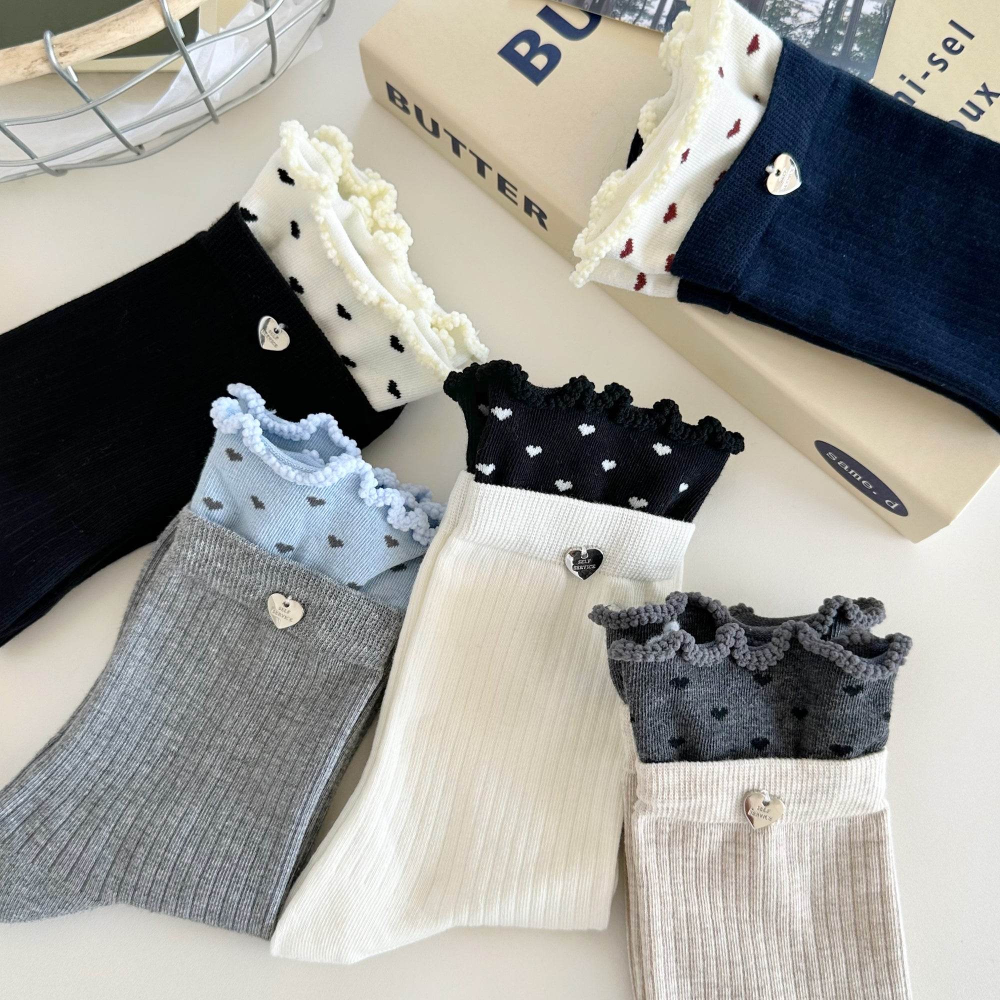 Women's Dainty Heart Charm Ruffle Socks - Single Pair