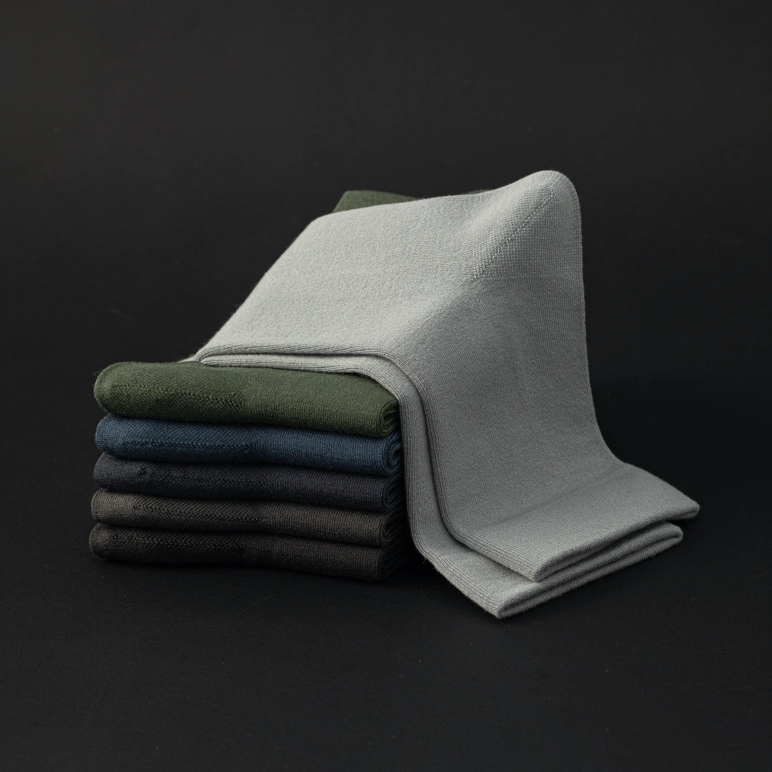 Men's 65% Modal & Mulberry Silk Blend Business Socks