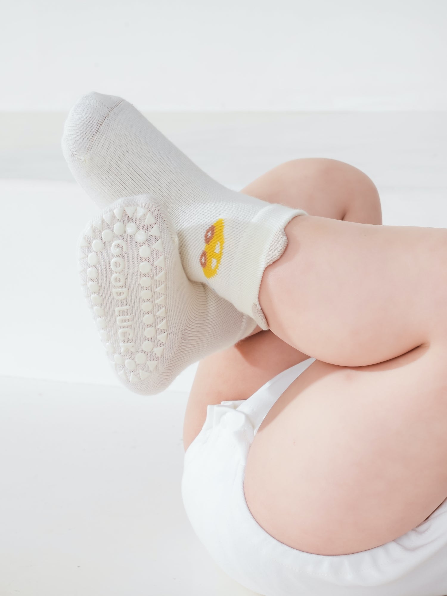Babies' Non-Slip Ribbed Crew Socks-3 Pack