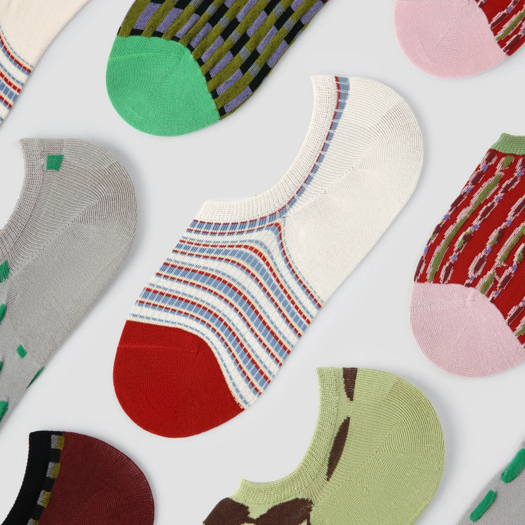"Artisan Pulse" Women's 3D Jacquard No-Show Socks 5-Pack - sock set showing secure grip comfort