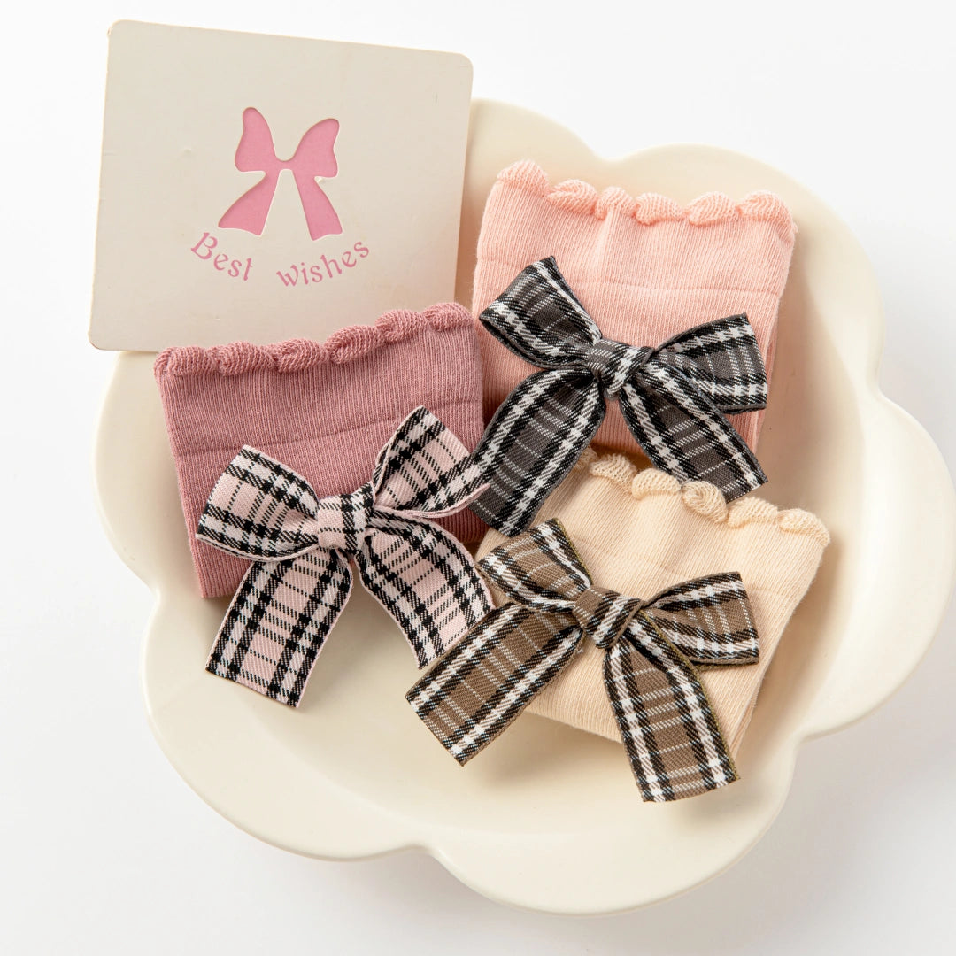 Baby’s Cute Bow Knee-High Socks 3-Pack