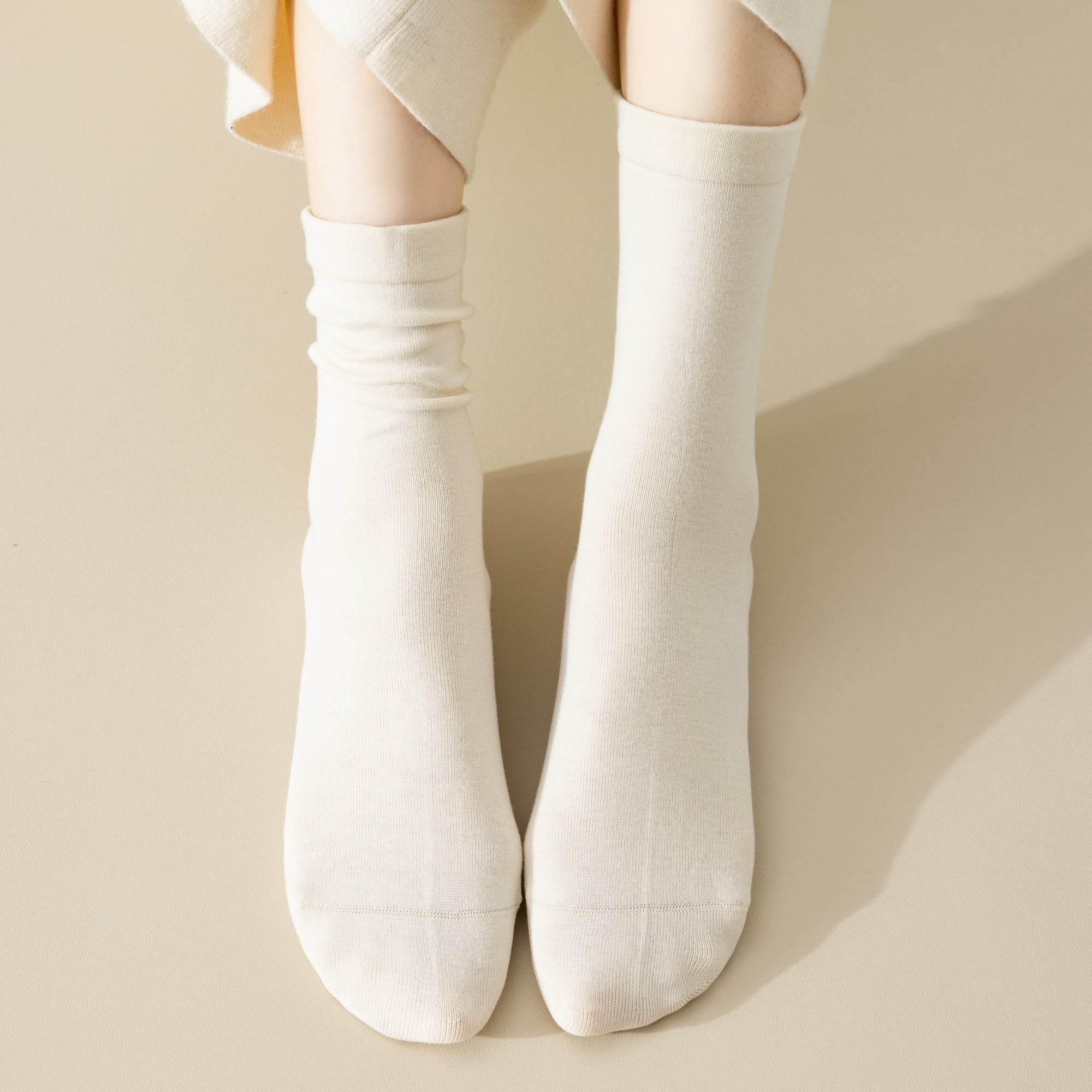 Women's Classic Solid Color Crew Socks - 5 Pairs