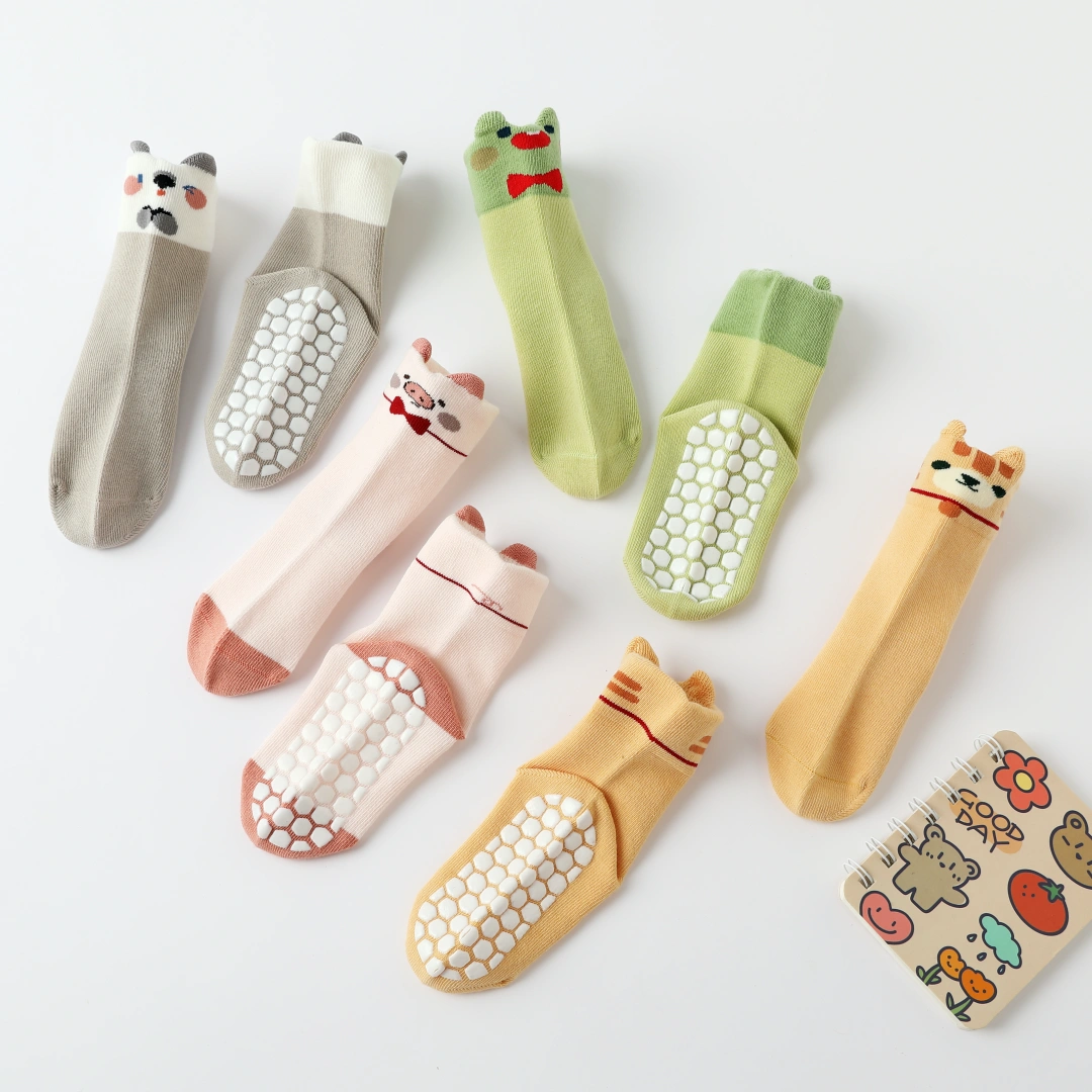 Baby’s Little Gentleman' Red Bow Tie Non-Slip 4-Pack