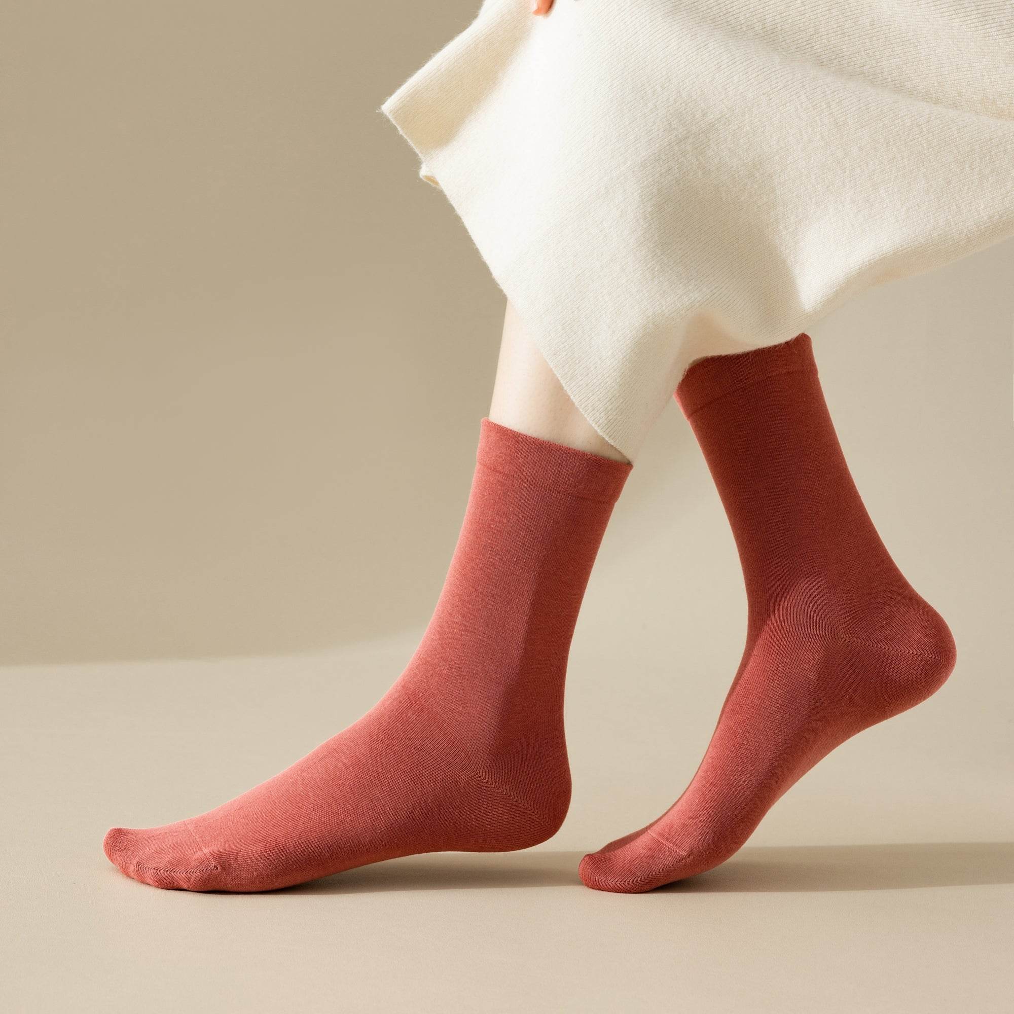 Women's Classic Solid Color Crew Socks - 5 Pairs