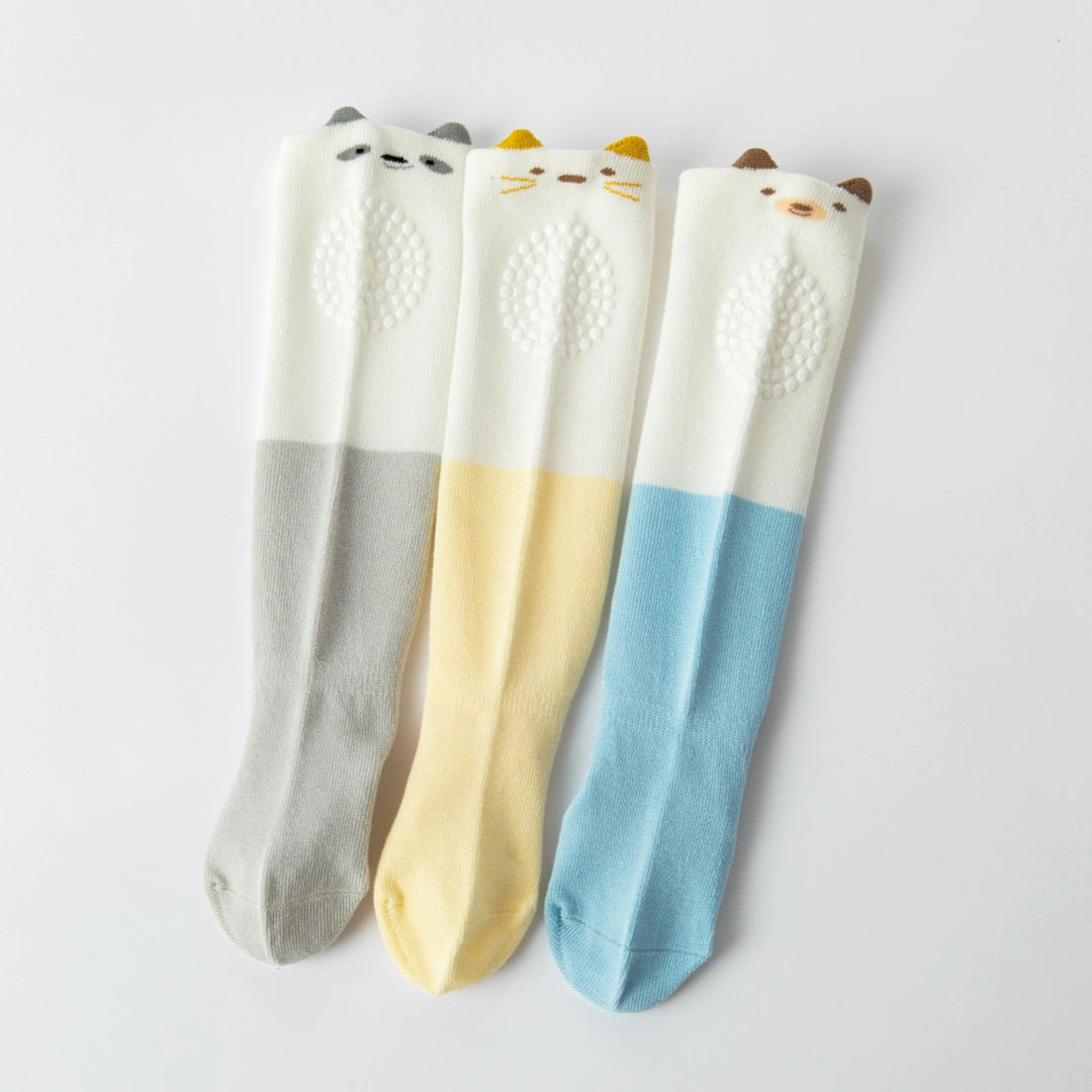 Baby’s Cartoon Knee-Pad Protection & Dual Grip Socks 3-Pack