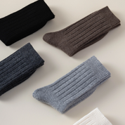 Men's 98% Merino Wool Mid-Weight Ribbed Crew Socks