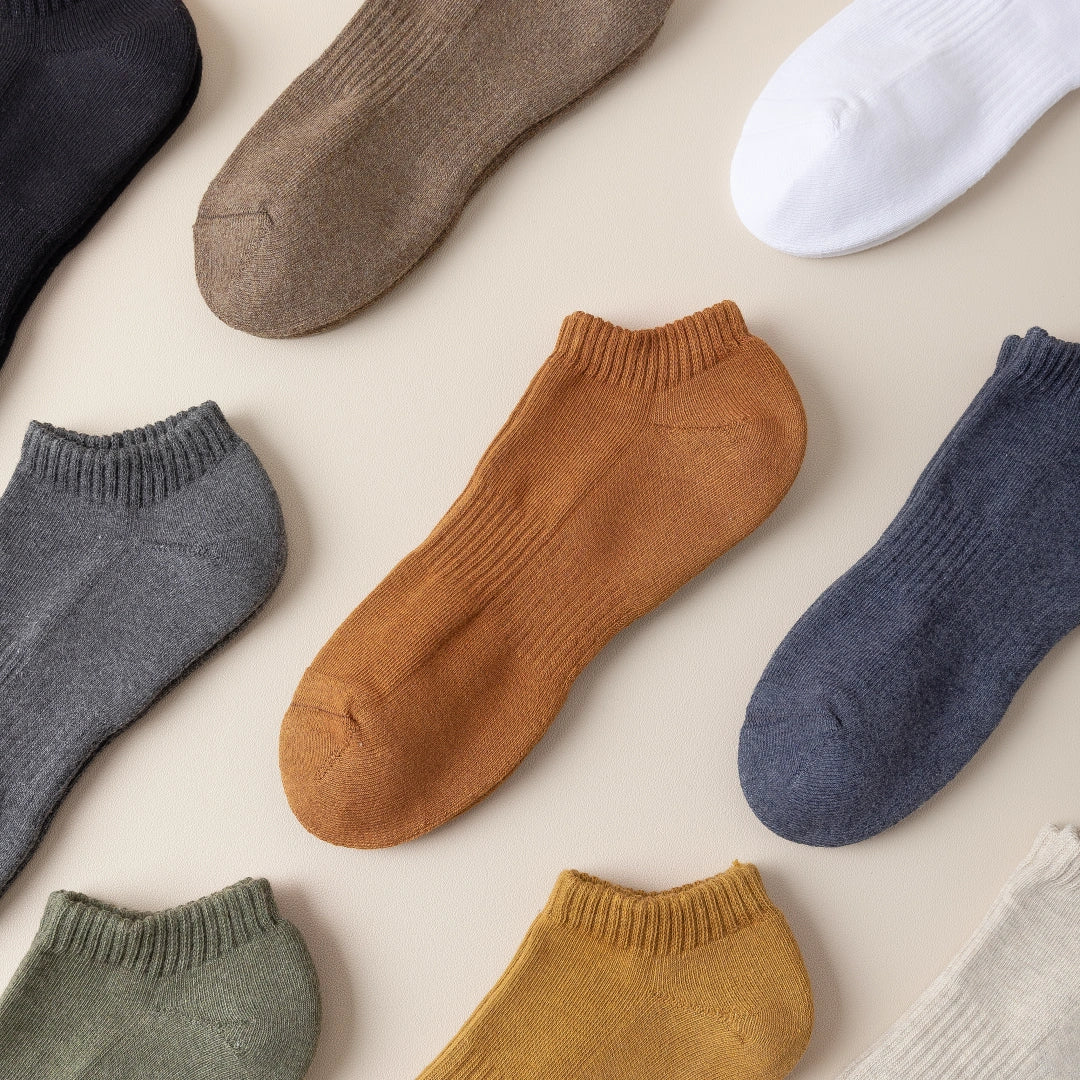 Men's 92% Cotton Terry Cushion Low Cut Socks - product photo showing cushioned comfort