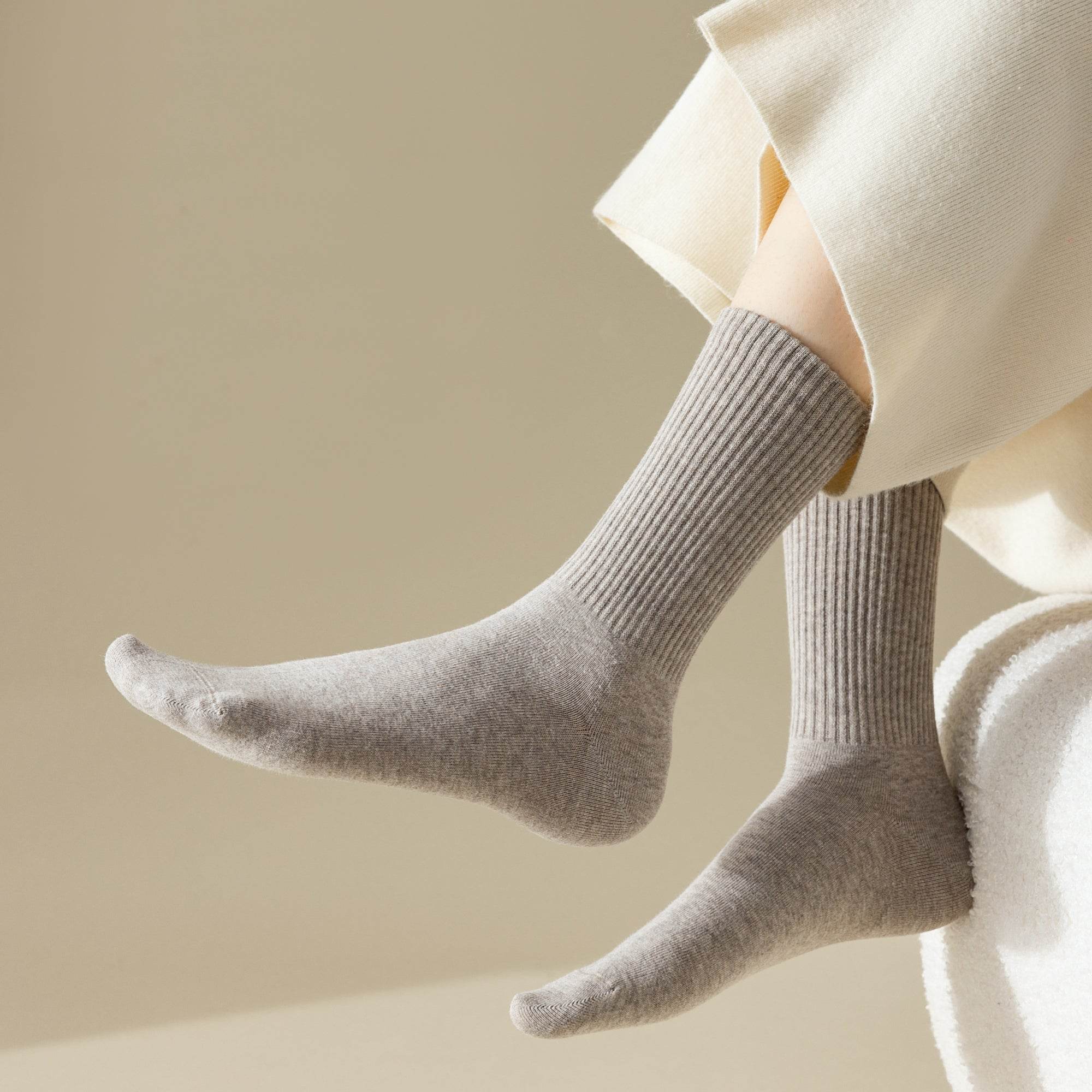 Women's Classic Cotton Ribbed Socks - 5 pairs