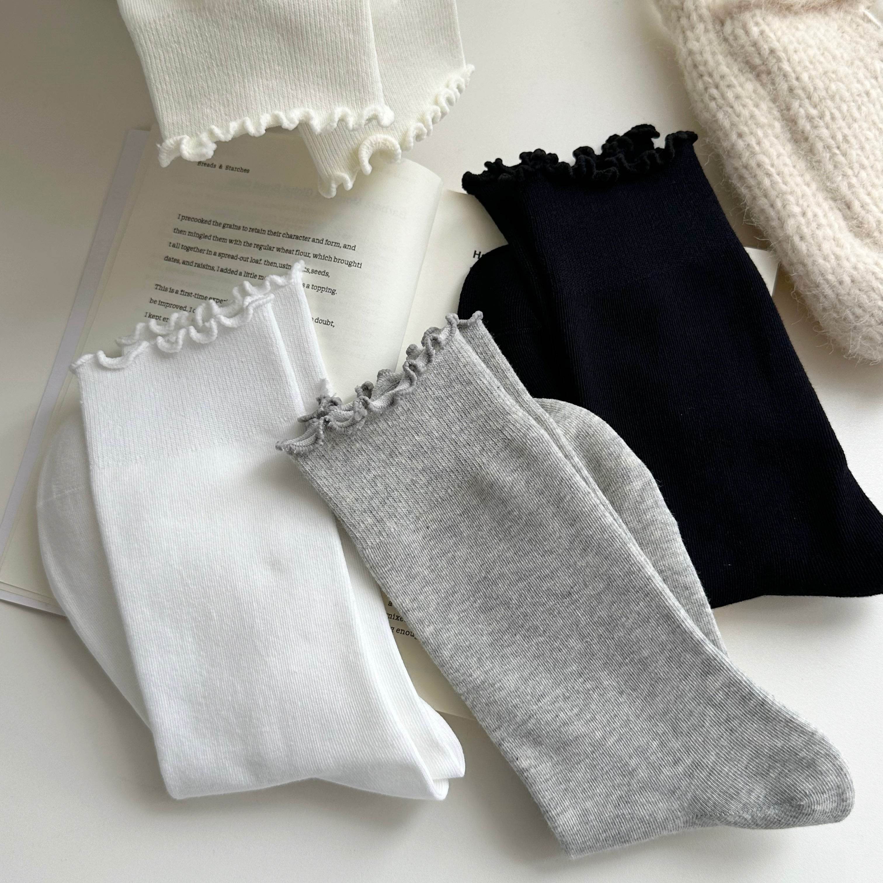 Women's Ruffle Cuff Cotton Crew Socks - Single Pair