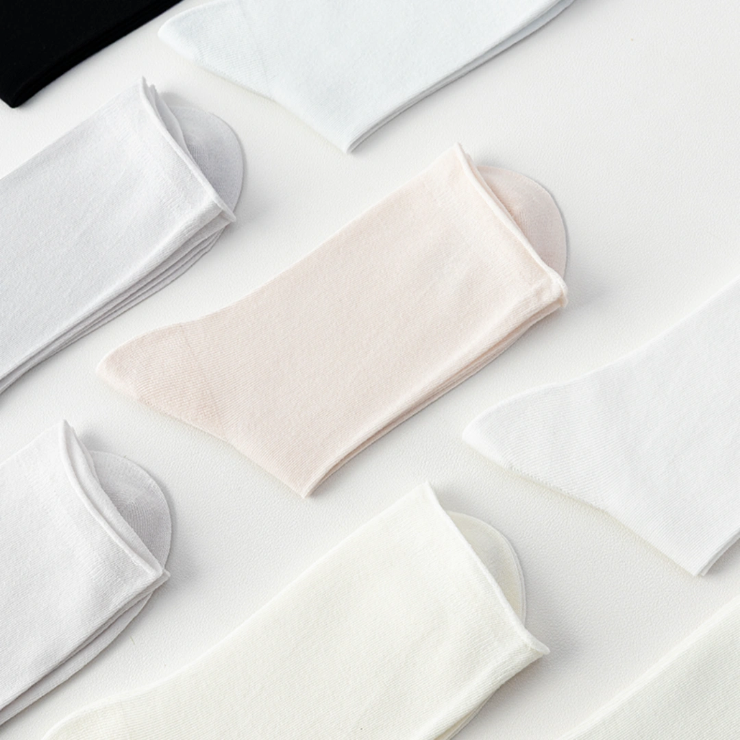 Women's 5.5" Luxury 6A Silk Roll Top Socks