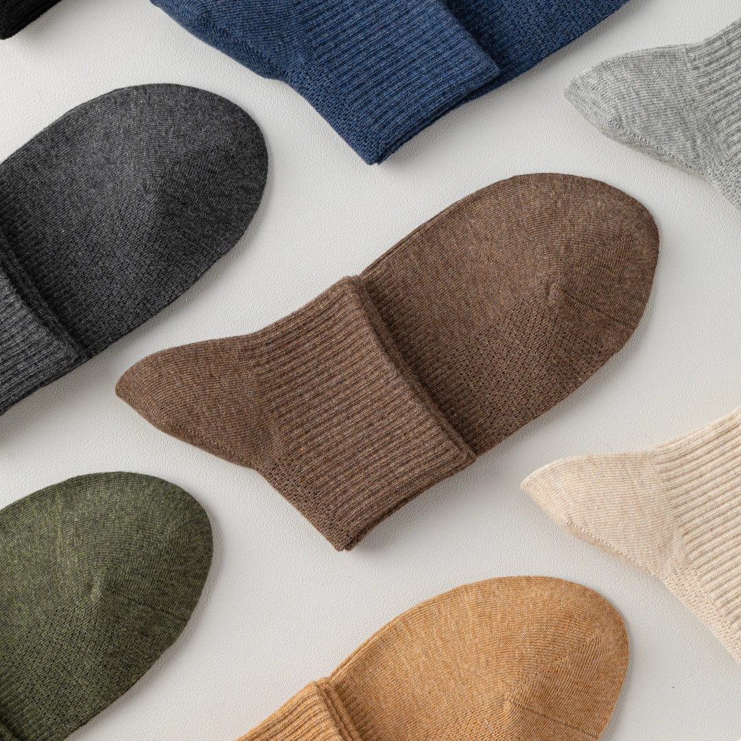 Men's 98% Cotton Breathable Mesh Ankle Socks - product photo showing breathable mesh comfort