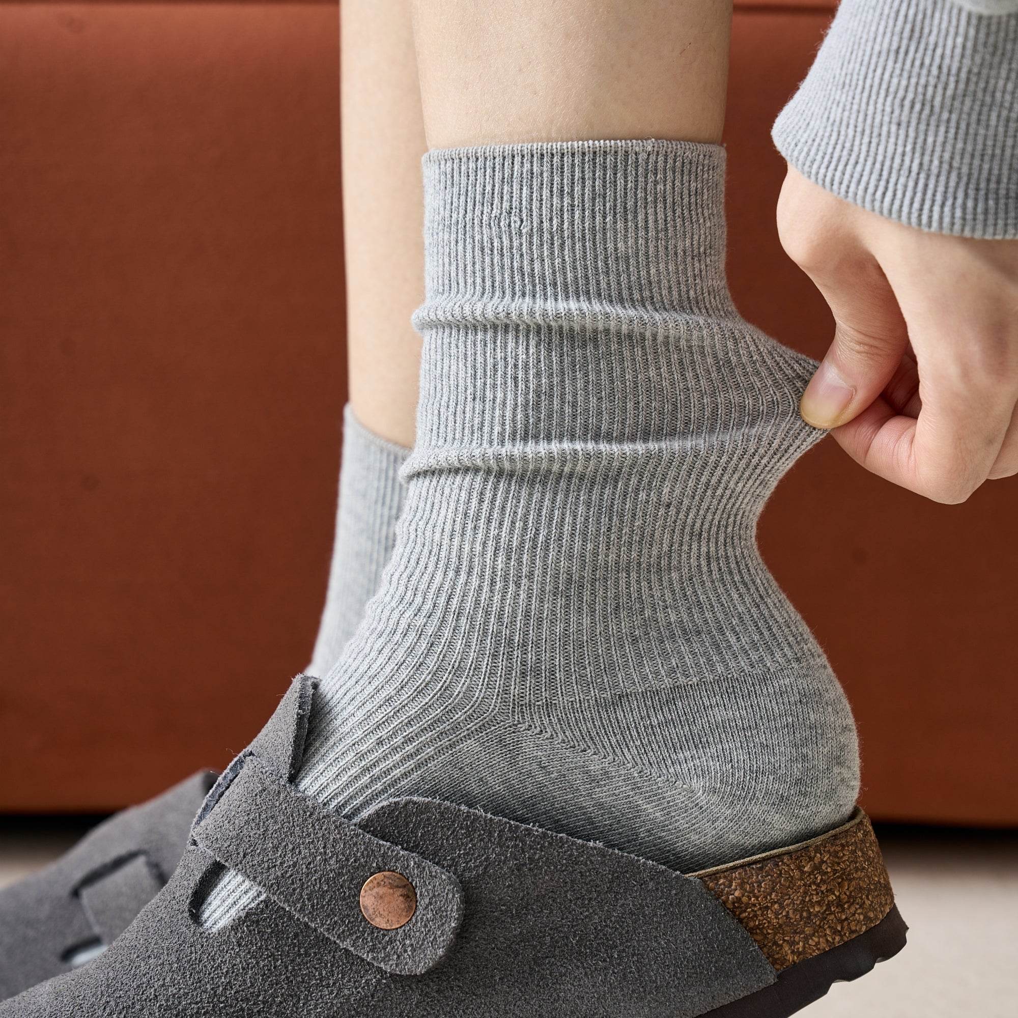 Women's Perfect Scrunch Ribbed Crew Socks - Single Pair