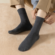 Men's 98% Cotton Non-Binding Relaxed Fit Socks