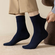 Men's 98% Cotton Non-Binding Relaxed Fit Socks