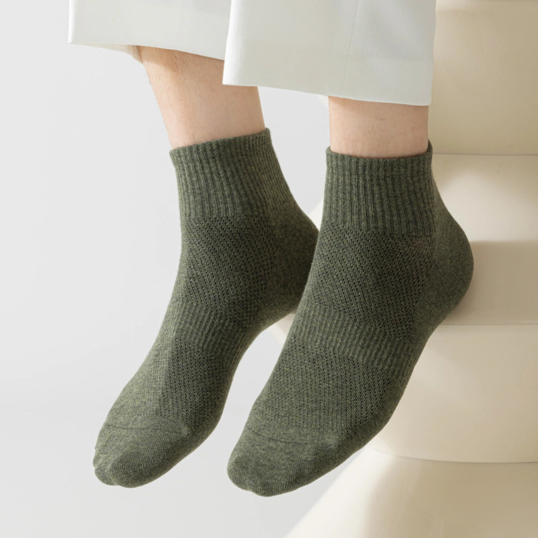 Men's 98% Cotton Breathable Mesh Ankle Socks - product photo showing breathable mesh comfort