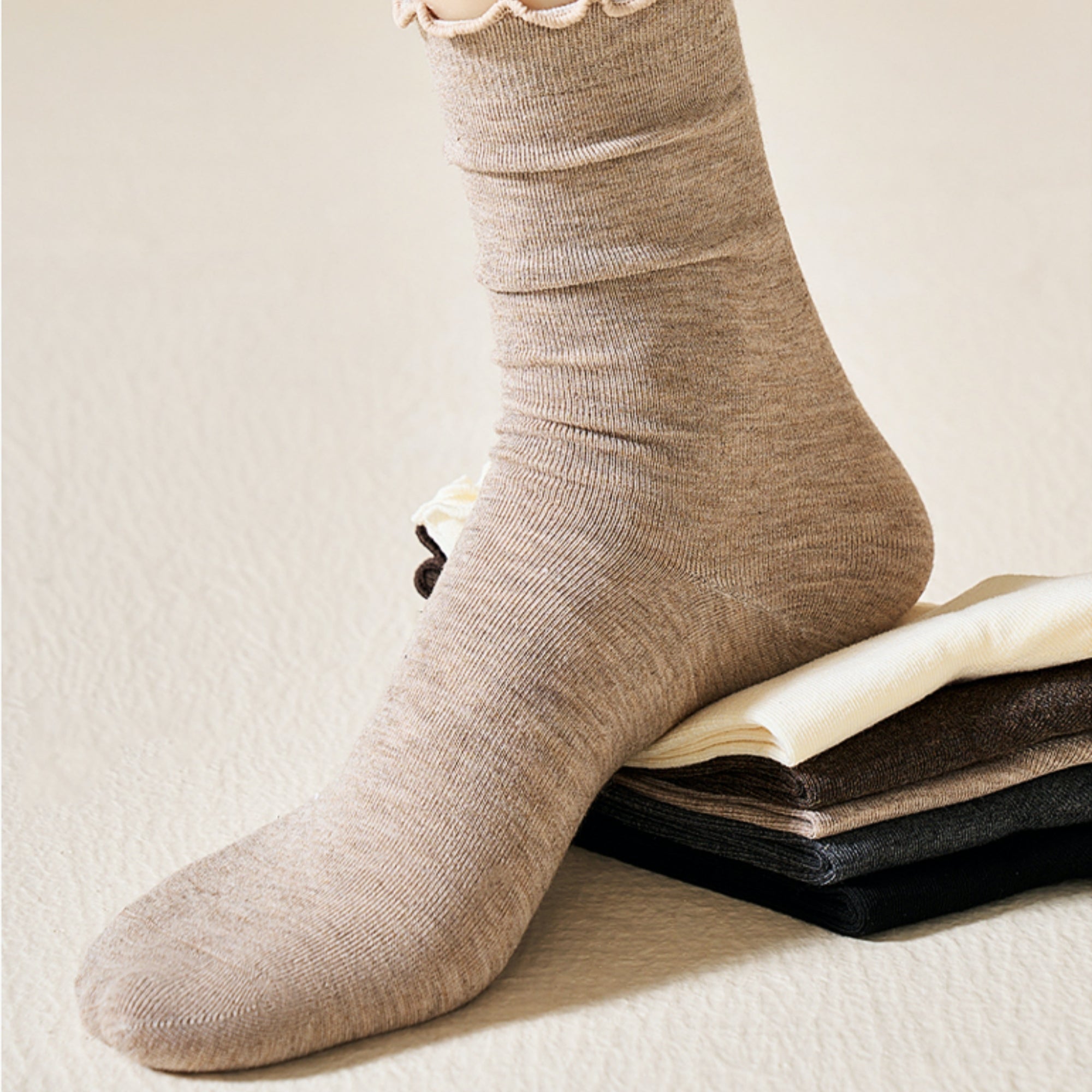 Women's Ruffle Cuff Merino Wool Socks - Single Pair