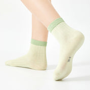 Kids' 97.3% Premium Cotton Solid Crew Socks 5-Pack