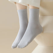 Women's 98% Cotton Essential Solid Quarter Socks