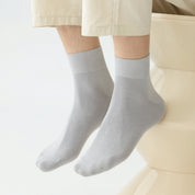 Men's 98% Cotton Ultra-Thin Non-Binding Ankle Socks - product photo showing soft cotton-rich comfort